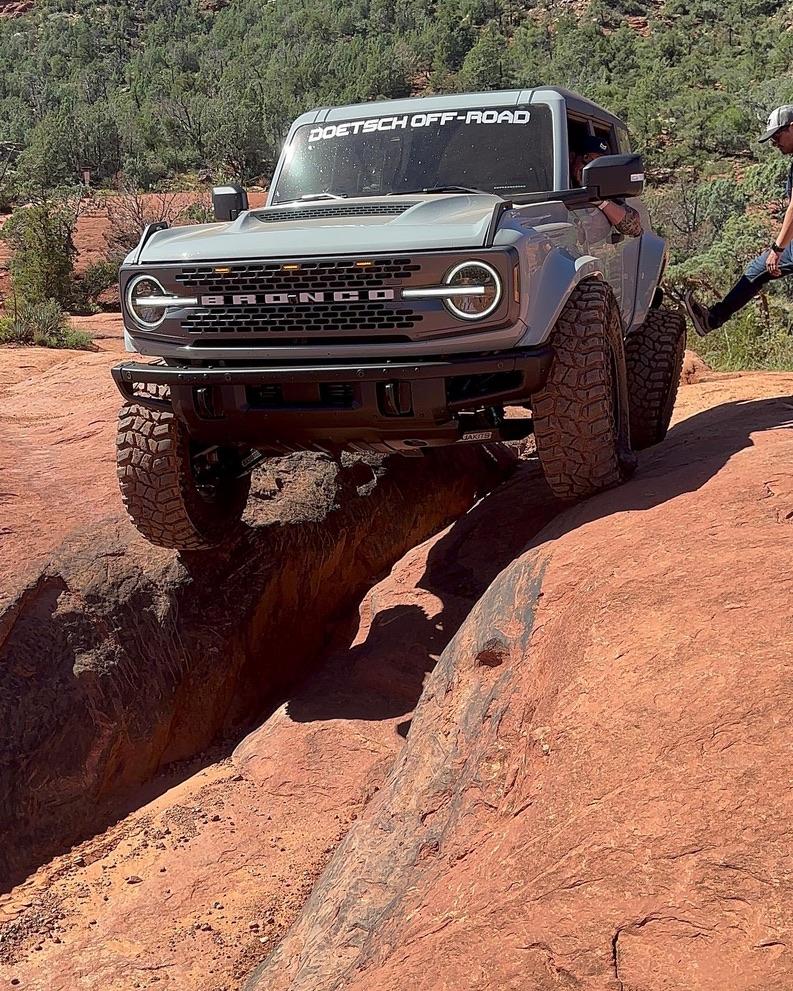 Ford Bronco Anyone running Baja kits pre runner kit? 73dbe881-2113-4b46-a555-8948d4946c26_1_105_c-jpe