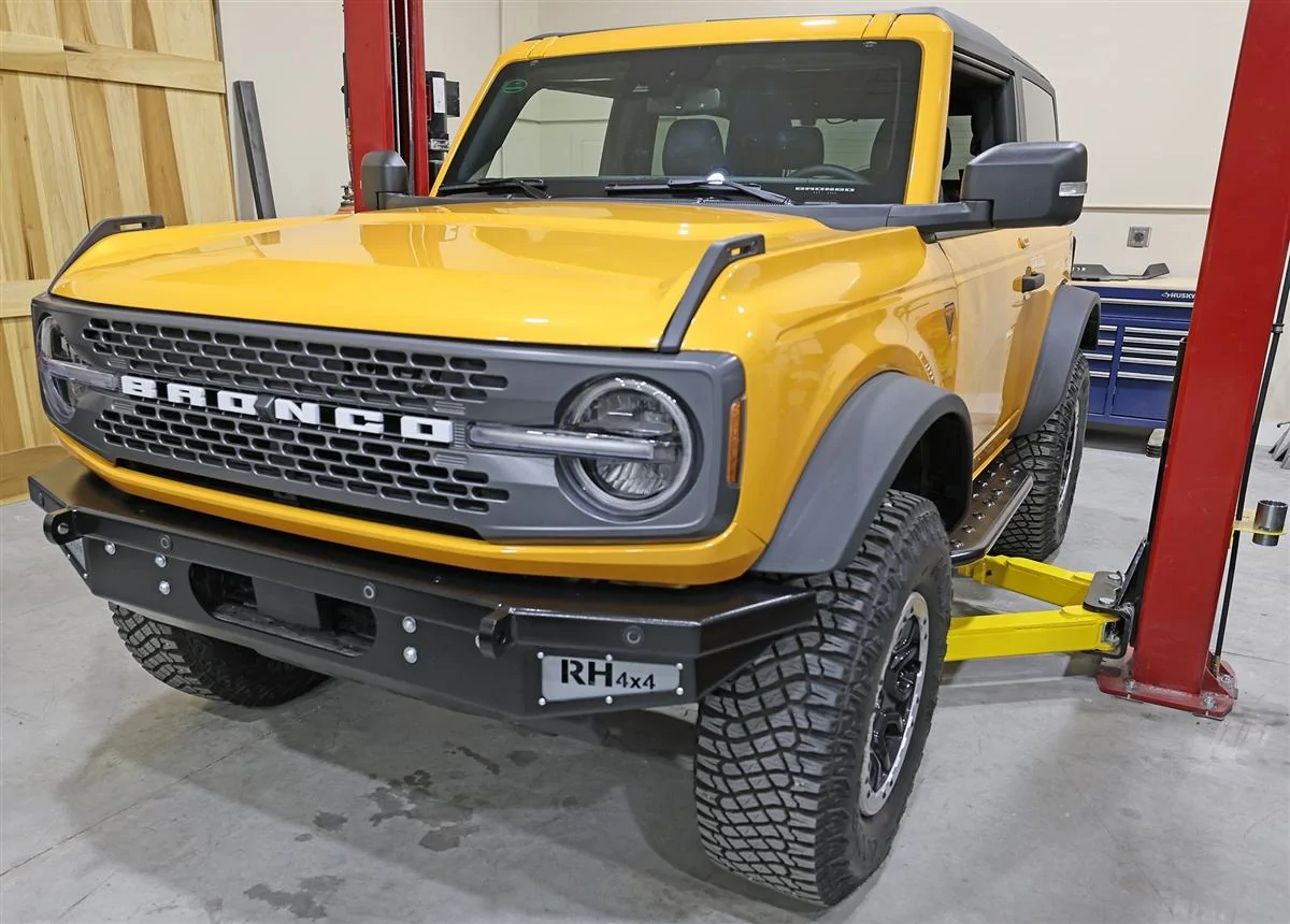 Ford Bronco RH4x4: Zero Compromise Bronco Front Bumpers rh-60210-3T