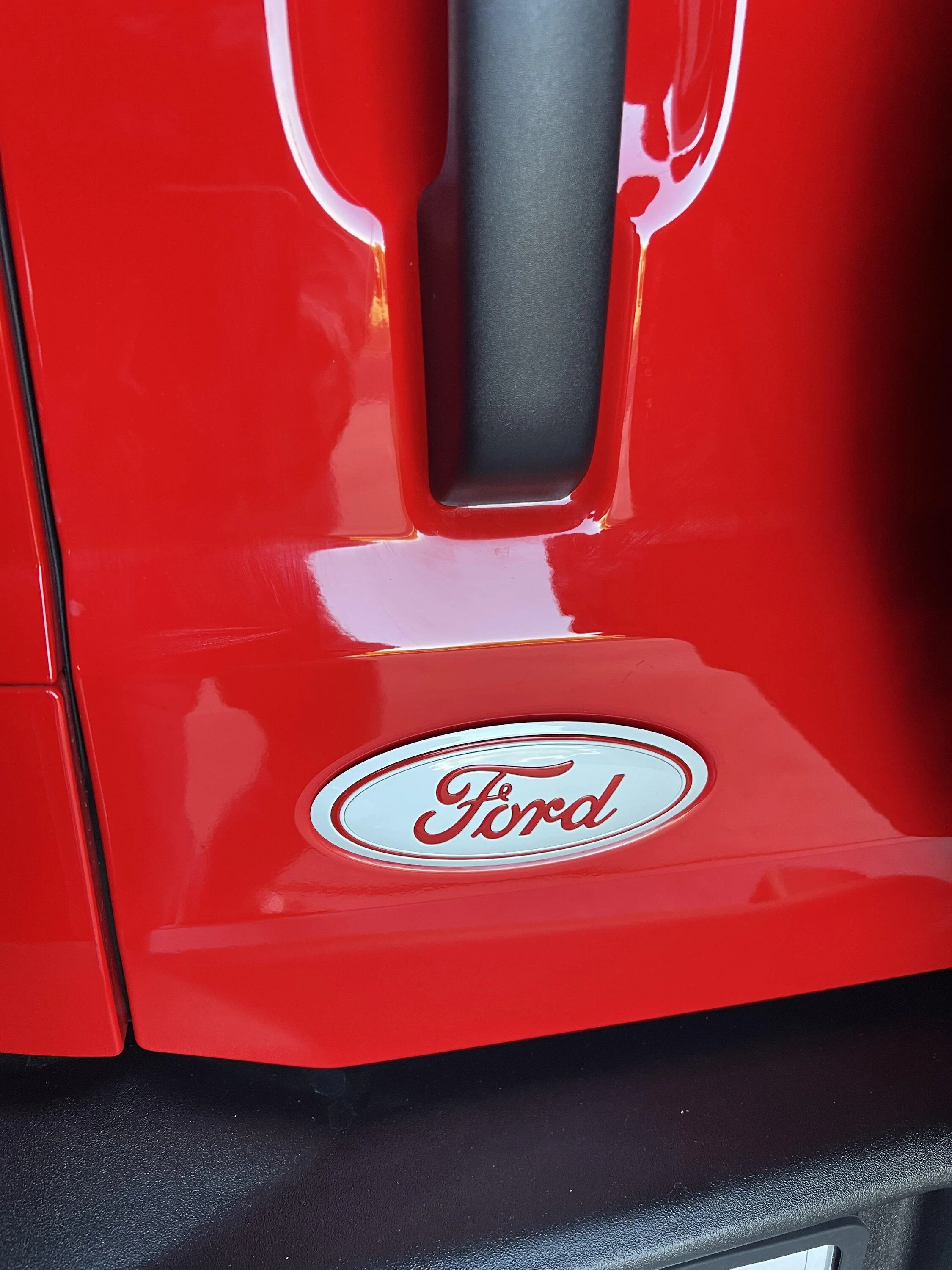 Ford Bronco InTheShift’s Base Sasquatch Race Red Build w/ Racing Stripes AB07E66A-8A95-4DE1-B88D-794B47FEA99F