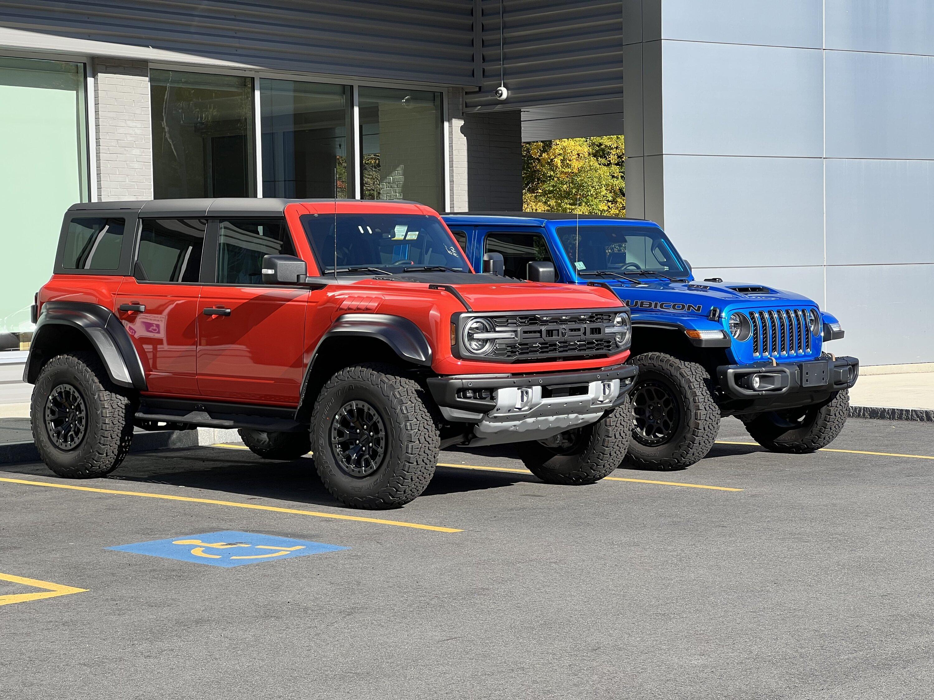 Ford Bronco CODE ORANGE Bronco RAPTOR Photos Thread 23A3B874-0A7B-4F45-98E1-F60DF036DB9B