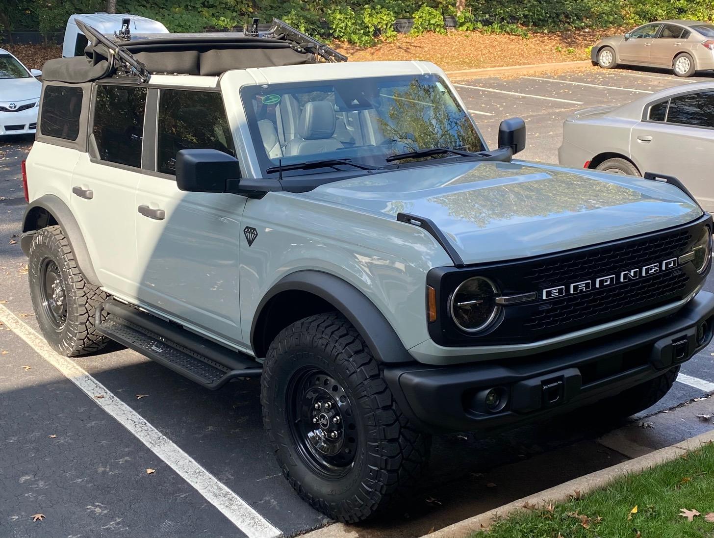 Ford Bronco Ultimate Black Diamond Non-Sasquatch pics thread IMG_4048