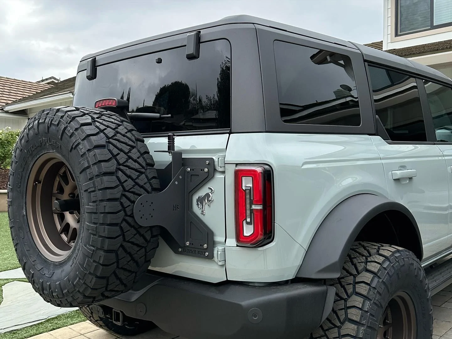Ford Bronco Hammer Built - Built to Hammer On: Modular Tailgate Reinforcement System 91E685F3-EC2F-46CC-9E20-735428C4CF0E