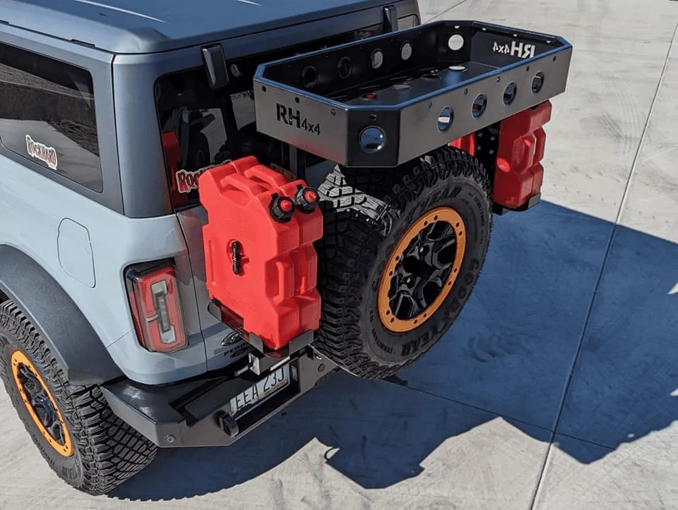 Ford Bronco RH4x4: Rear Bumper with Tire Carrier 1666127797987