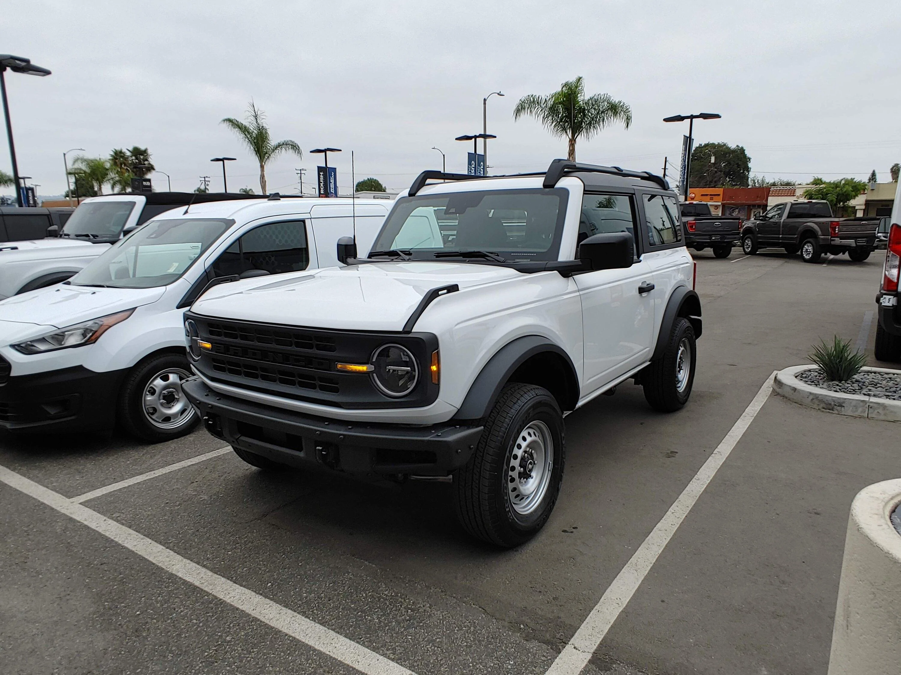 Ford Bronco Bronco Team 2 door. 20221001_092641_HDR (1)