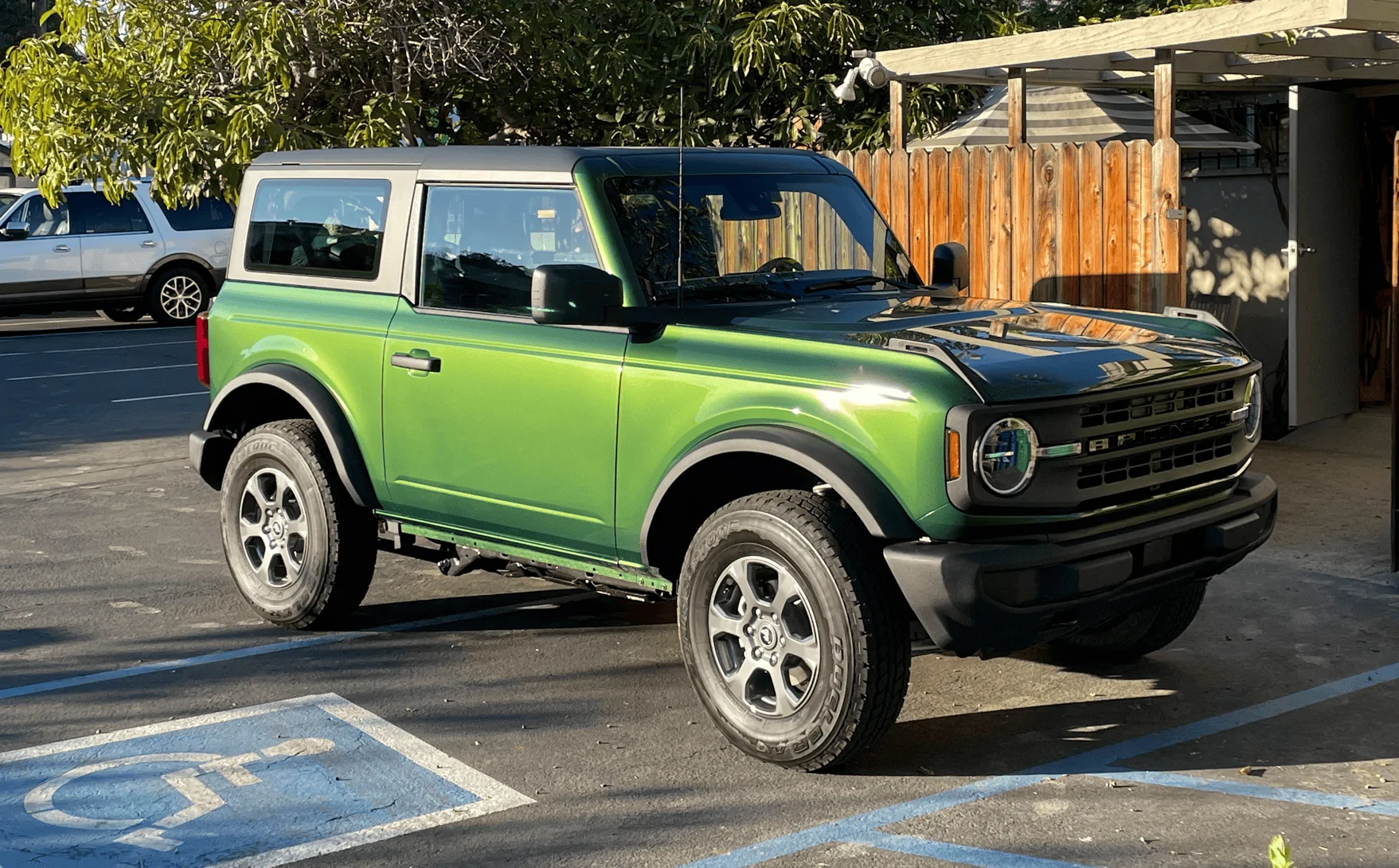 Ford Bronco Bronco Team 2 door. 1666146577470