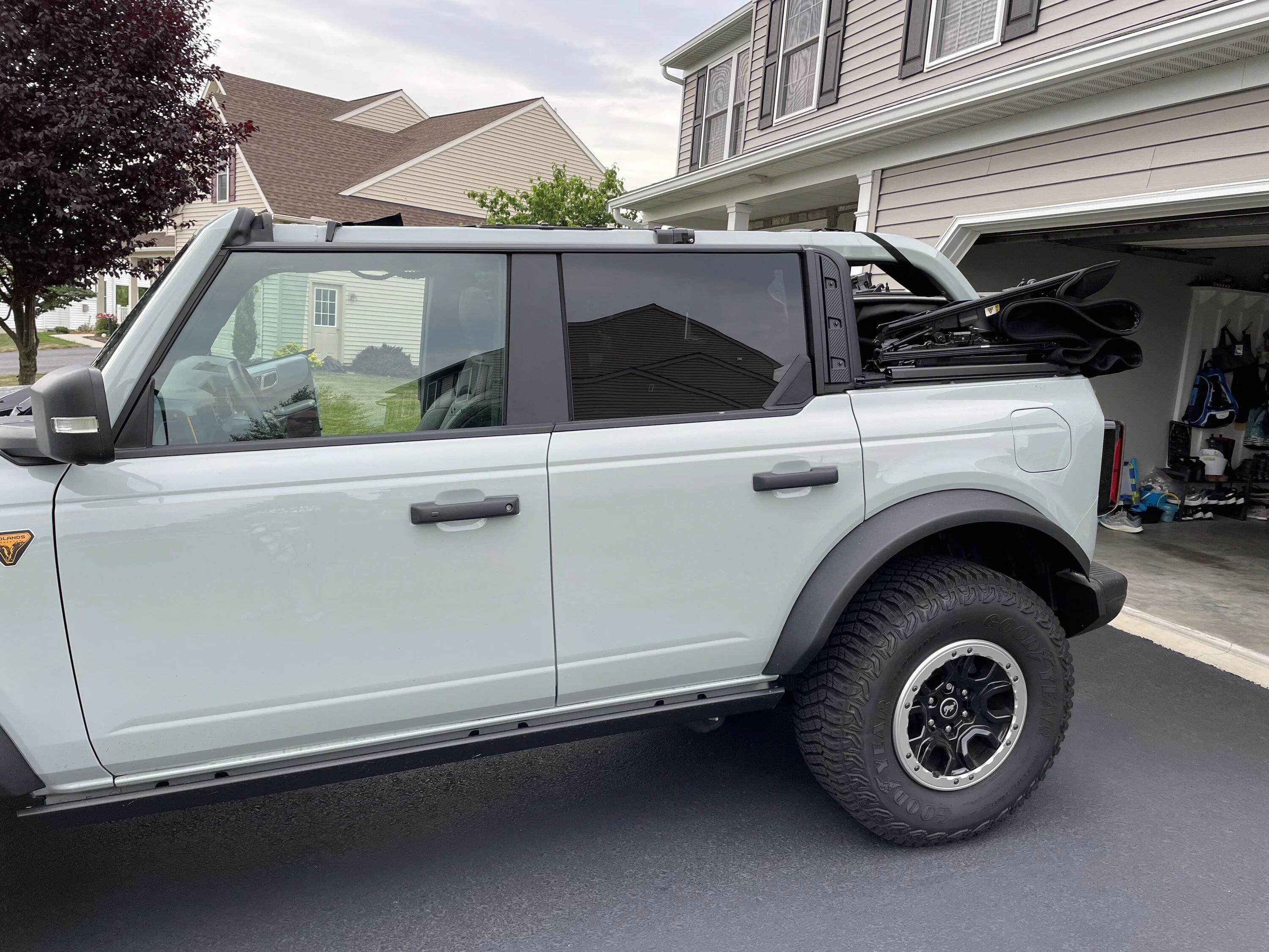 Ford Bronco Ford OEM Soft Top 4-Door F813E163-4C32-4CAD-A92D-55DDE620BC16