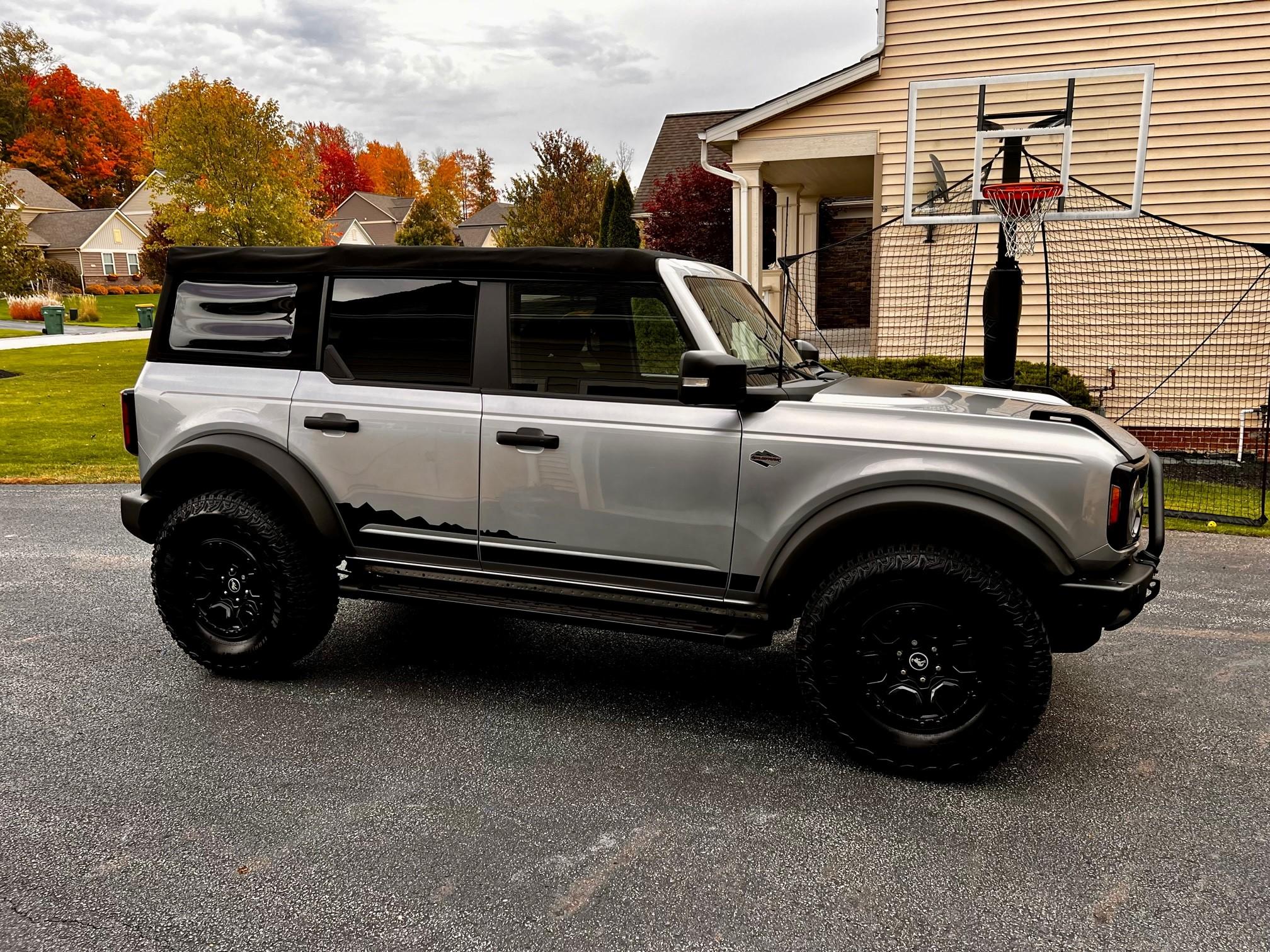 Ford Bronco Iconic Silver Wildtrak gets PPF stealth wrap bronco pre wra