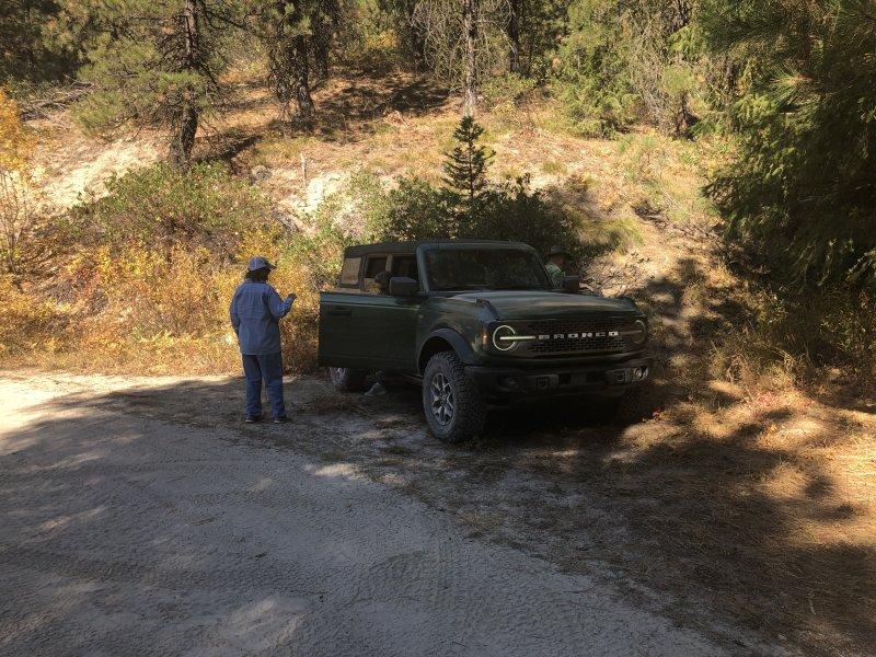 Ford Bronco Boise area - weekday mountain drives A8u4J2t