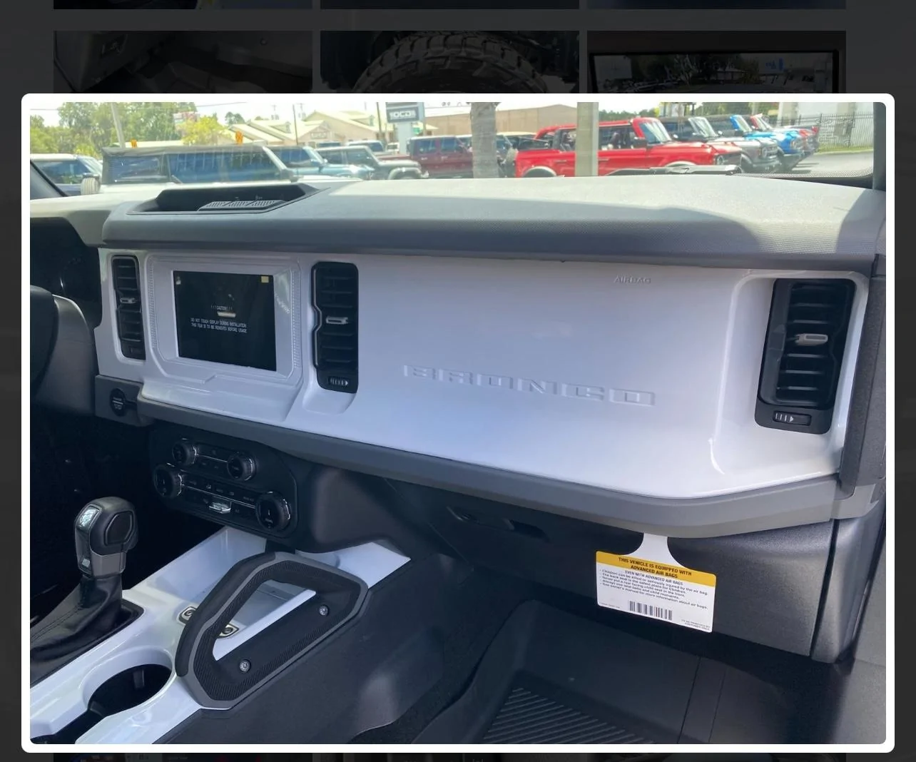 Ford Bronco Custom dash photos + other personalization EB9476B5-2E14-4469-9407-A5BE2B300451