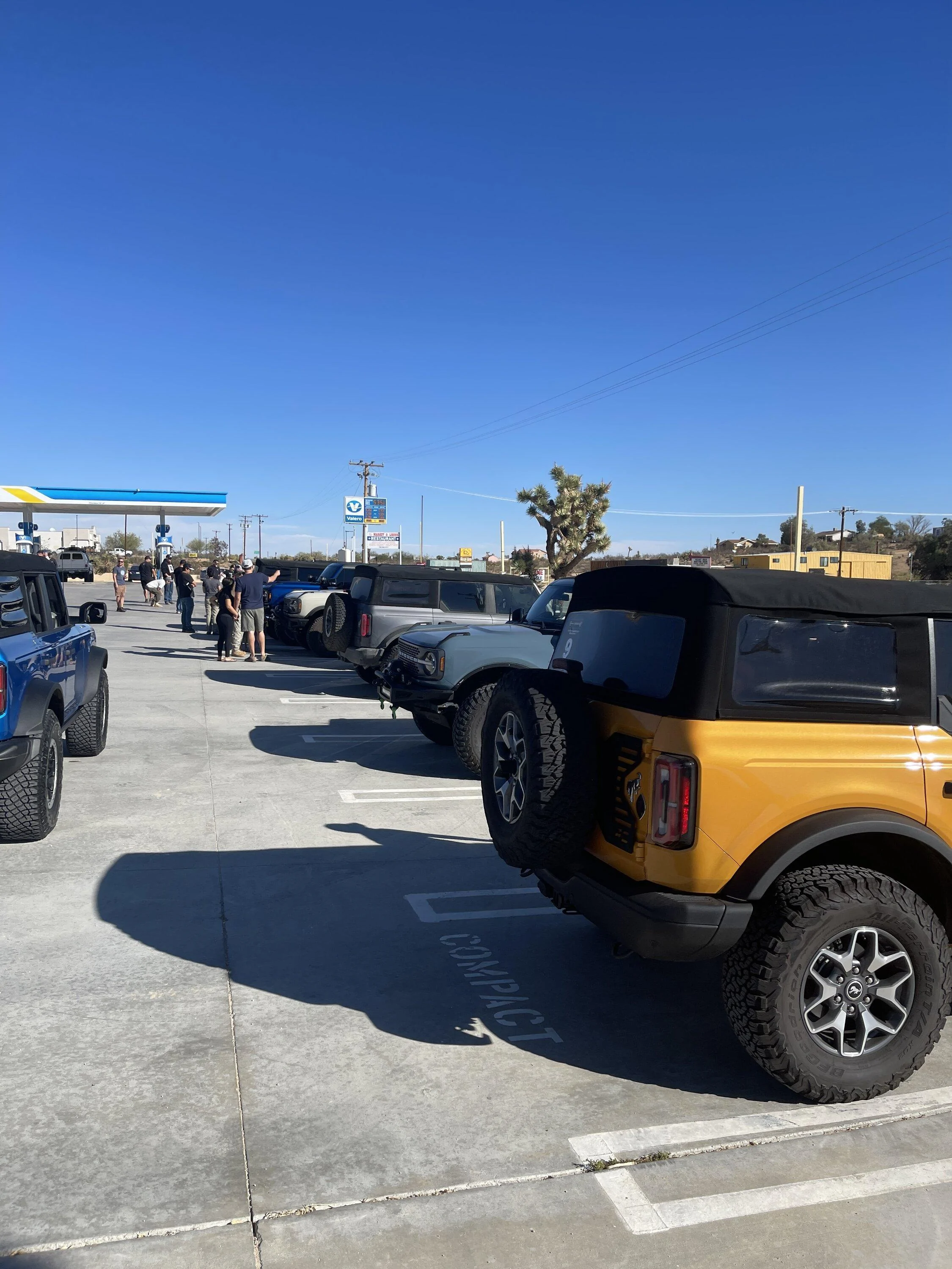 Ford Bronco Toured The Hammers & Bronco Knoll with 25+ Bronco owners IMG_9316