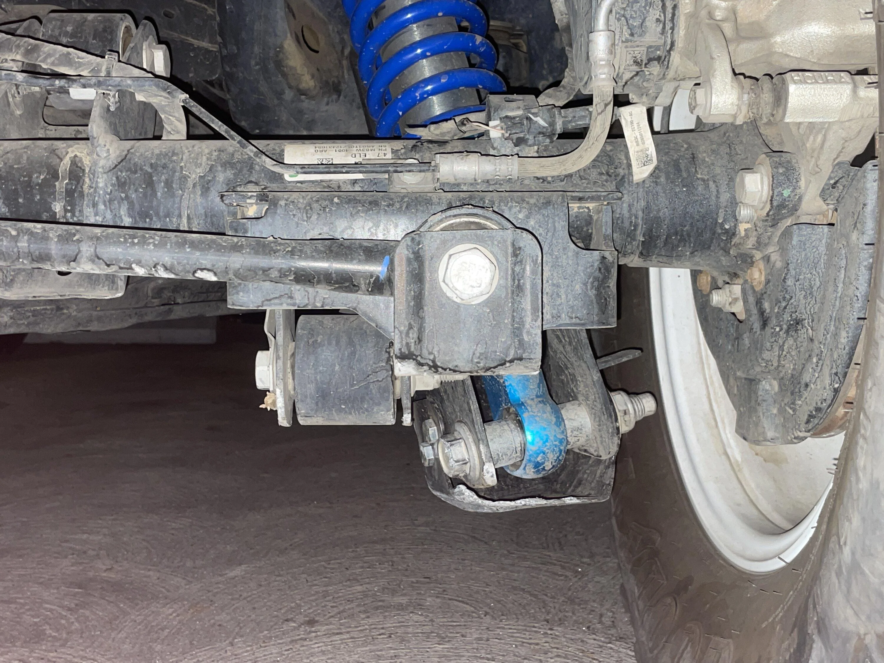 Ford Bronco Bent rear lower shock mount, need advice 68836552645__CD668D48-3E95-4A89-B6EB-396457081EEB