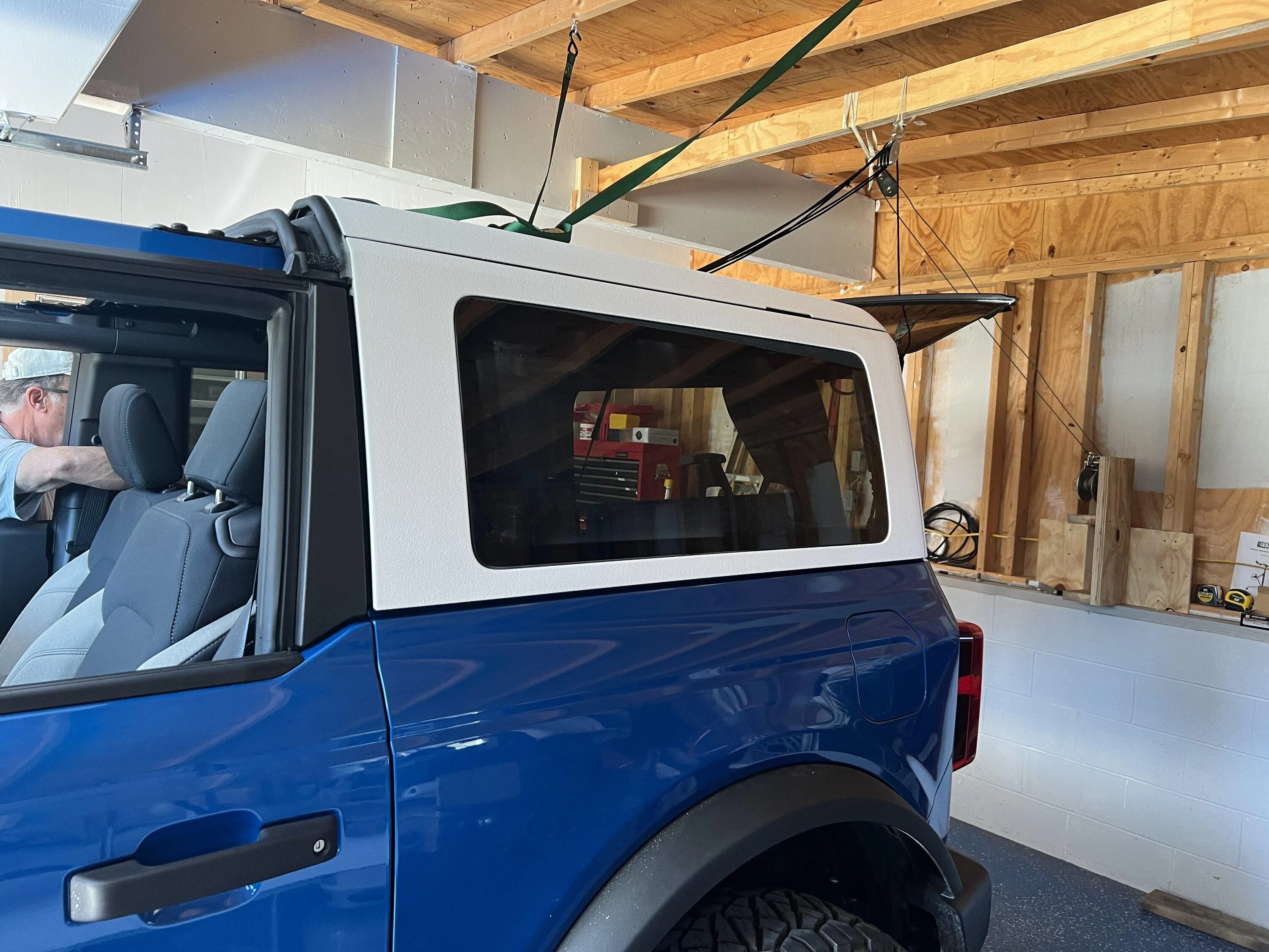 Ford Bronco MIC hard top painted white using Raptor Spray Liner:  DIY how-to and photos IMG_8122