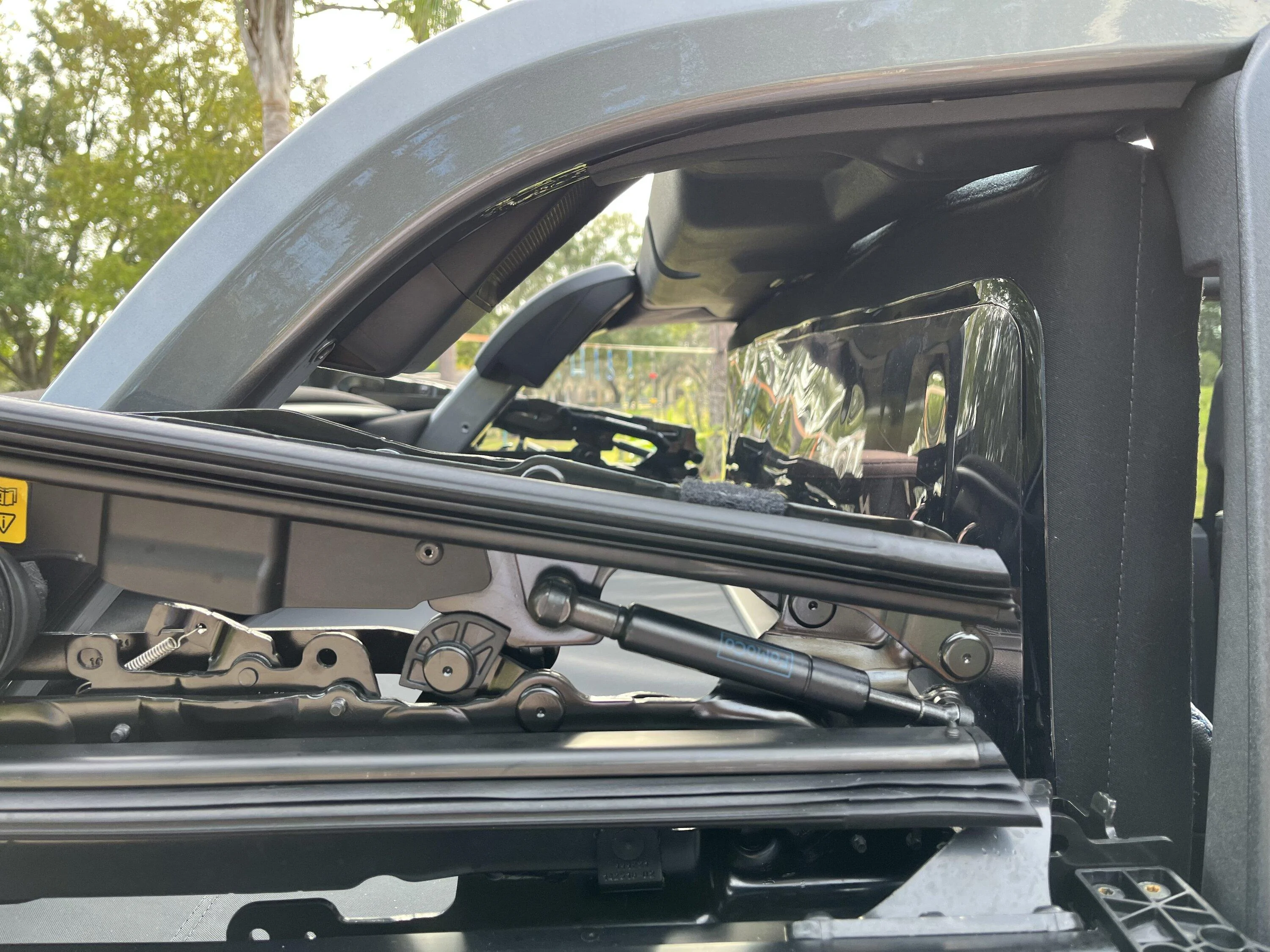 Ford Bronco Recycled rear soft top window 4E7D4446-067A-44CD-AF4F-060CBF6CCDEF