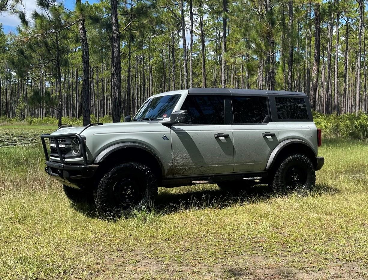 Ford Bronco Black Diamond Wheels on a Badlands? 2 inch 35x11.50R17 Toyo AT3 1