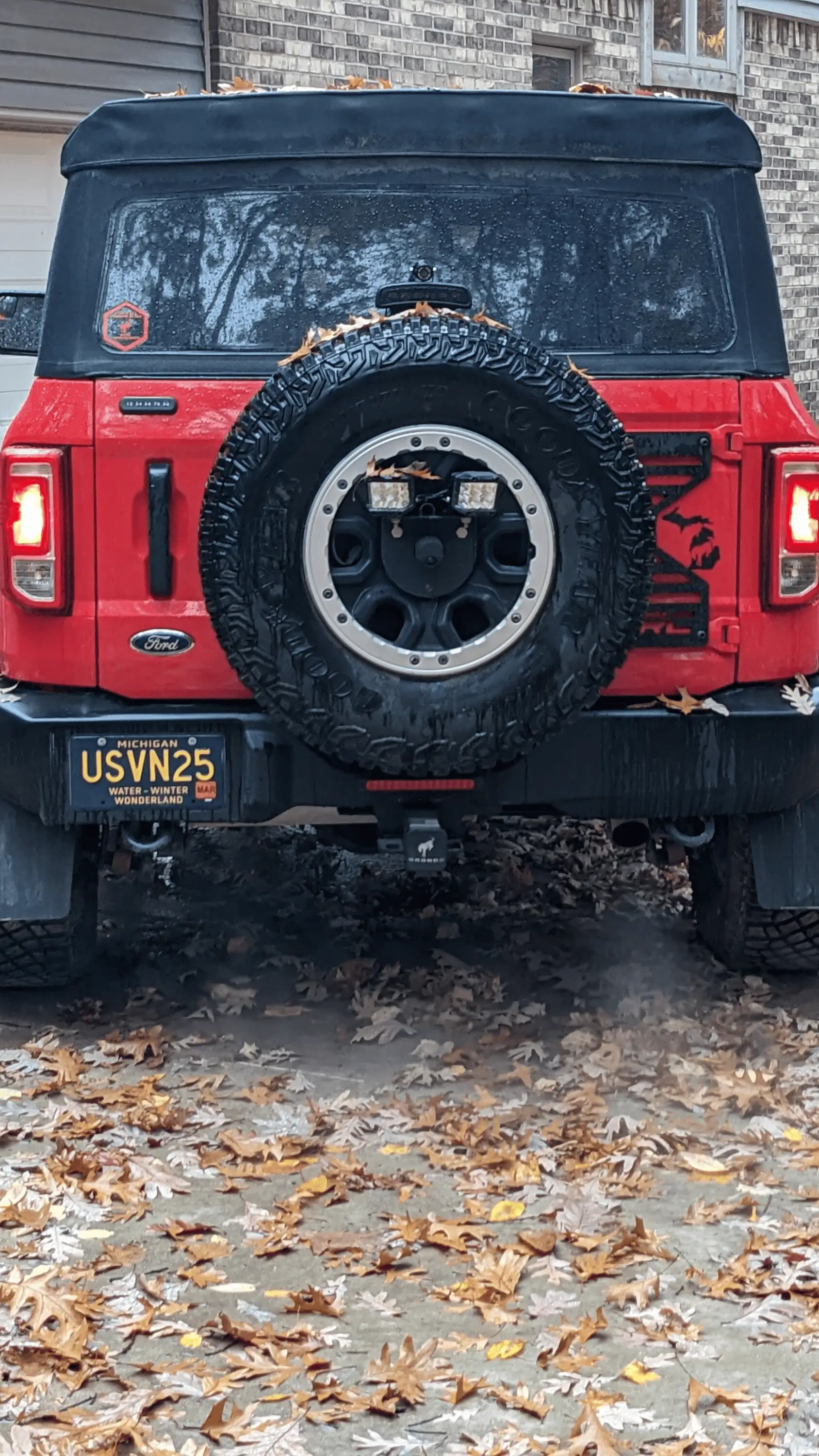 Ford Bronco Installing Rear Fog/Chase Light Using Factory Switch & Harness 1666847411406