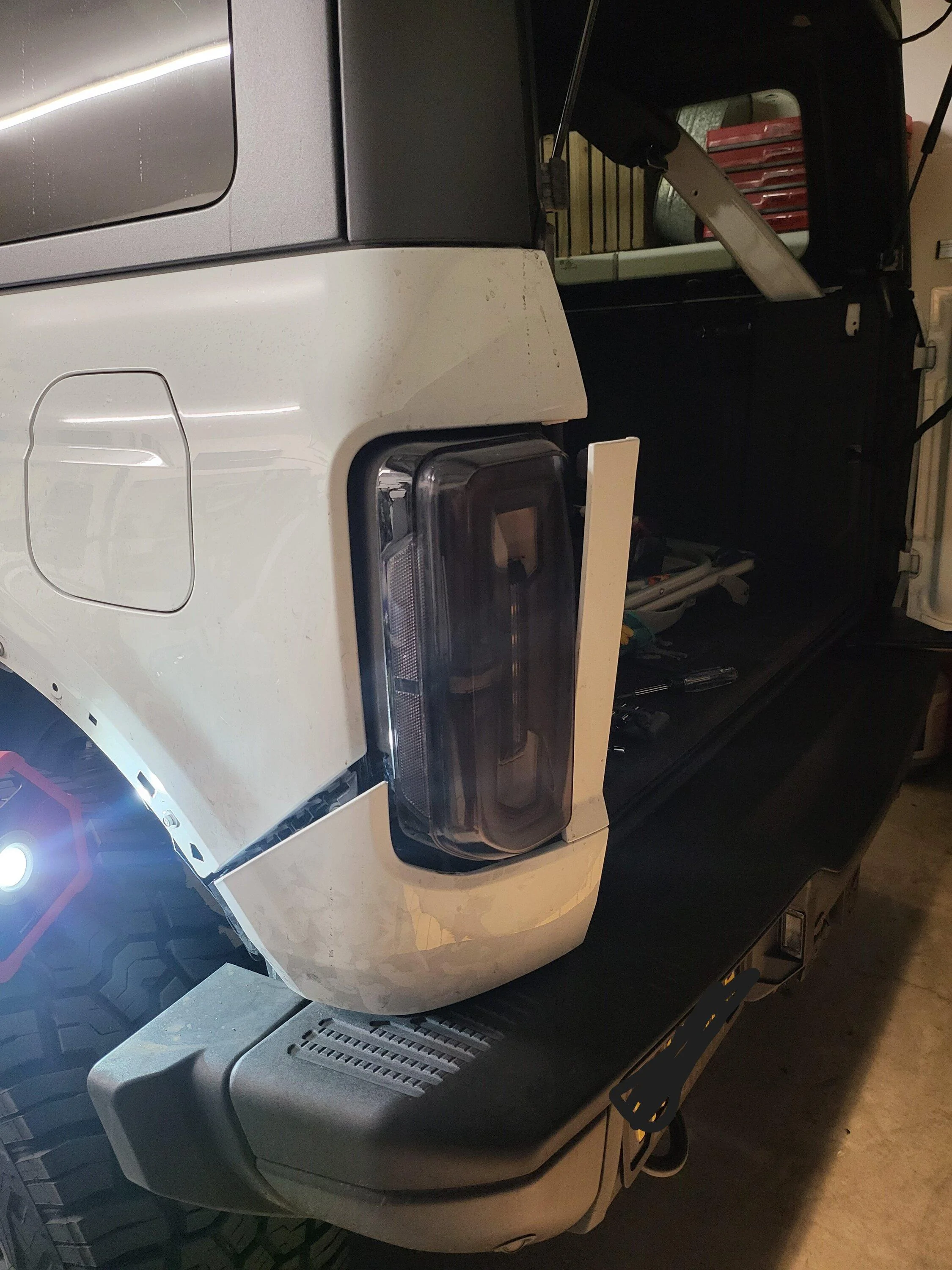 Ford Bronco New Style Smoked Tail Lights 20221025_205616