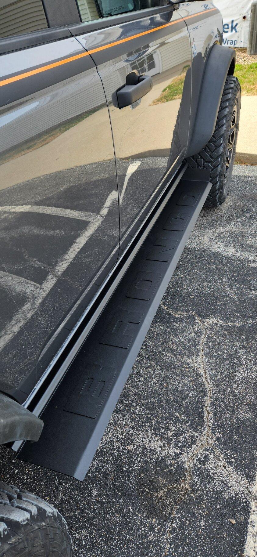 Ford Bronco 2022 Bronco Black Diamond on 35's no lift, custom running boards 1666897557364