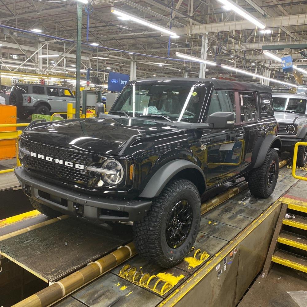 Ford Bronco 8/8/22 Build Week Group. WhatsApp Image 2022-10-27 at 1.33.19 PM