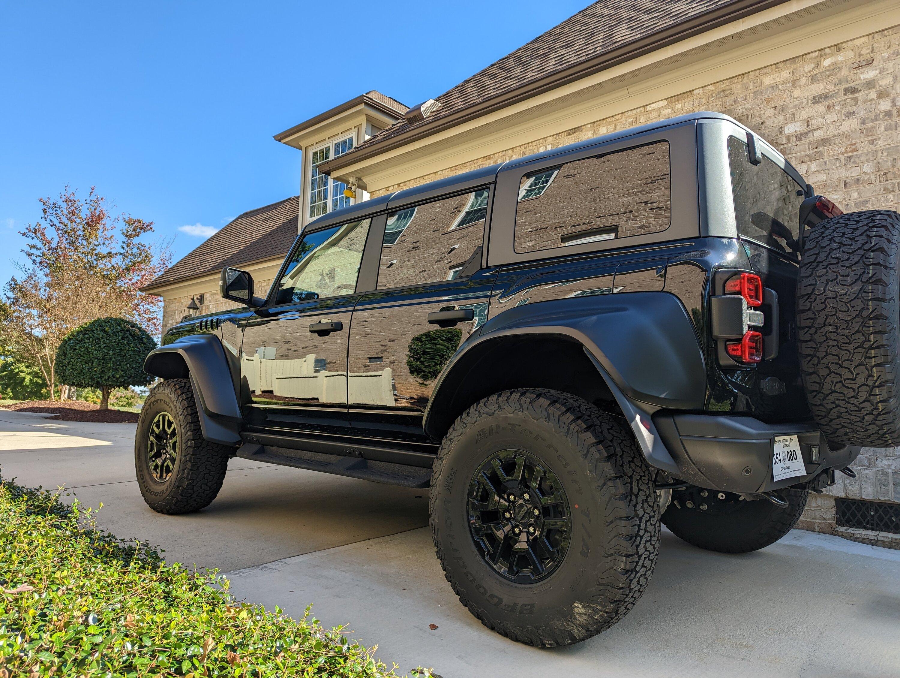 Ford Bronco SHADOW BLACK Bronco RAPTOR Photos Thread pxl_20221019_183937192-