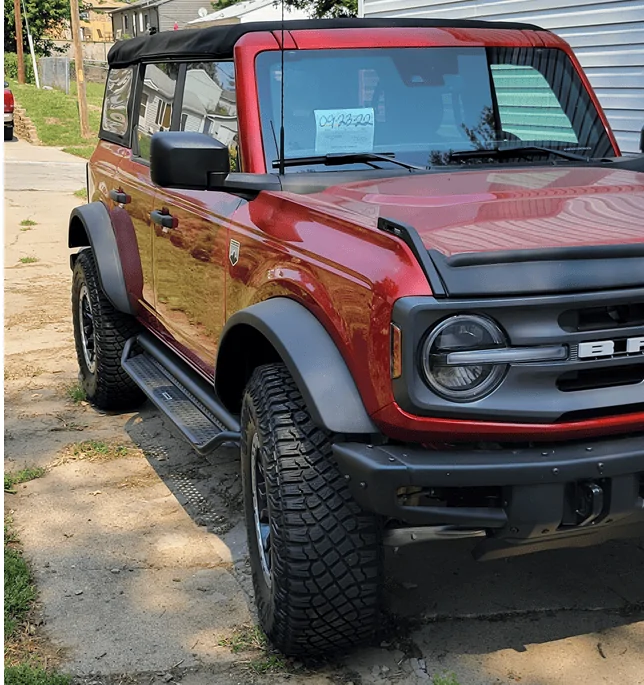 Ford Bronco HOT PEPPER RED Bronco Club 1666987768833