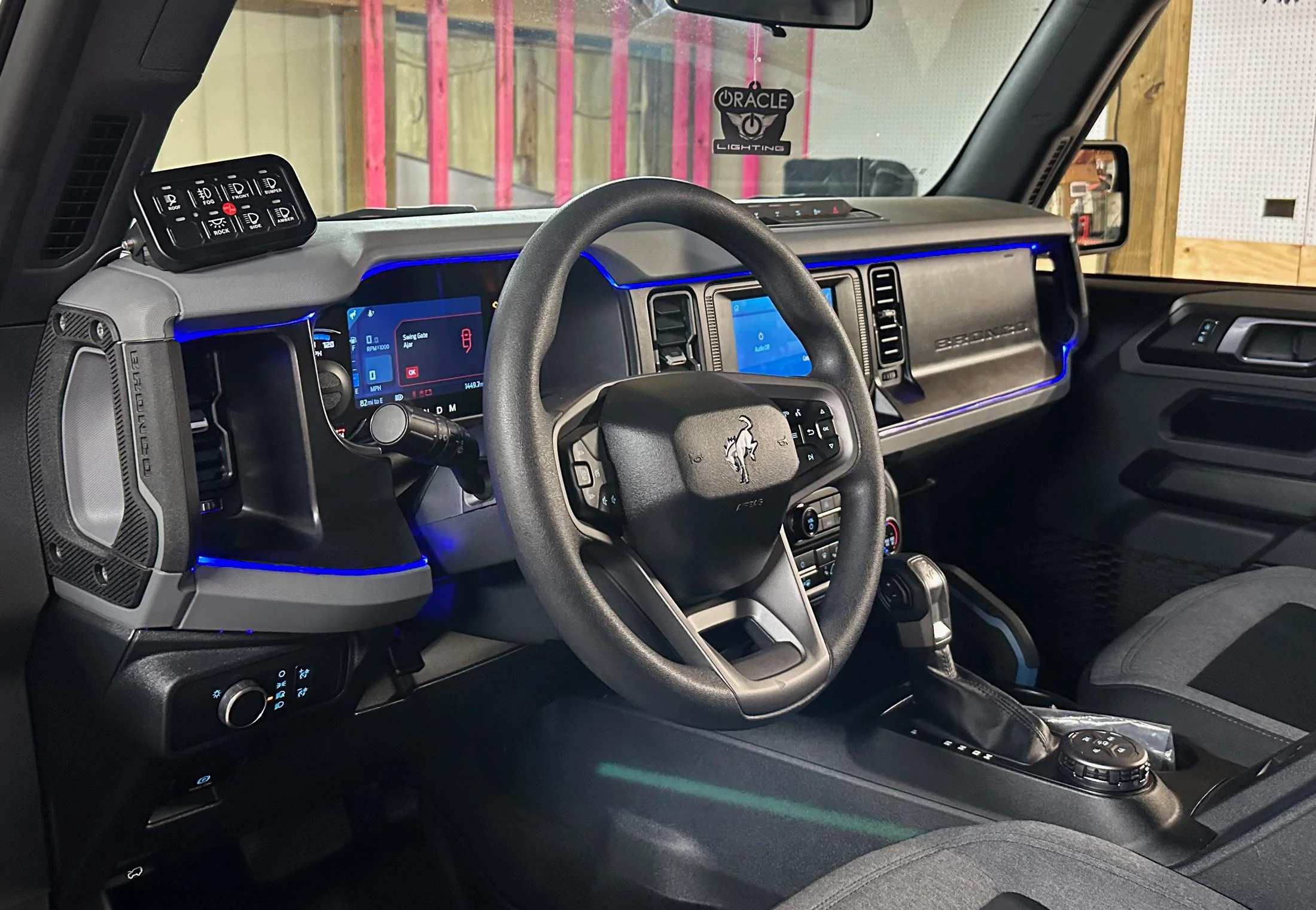 Ford Bronco Custom dash photos + other personalization IMG_0109