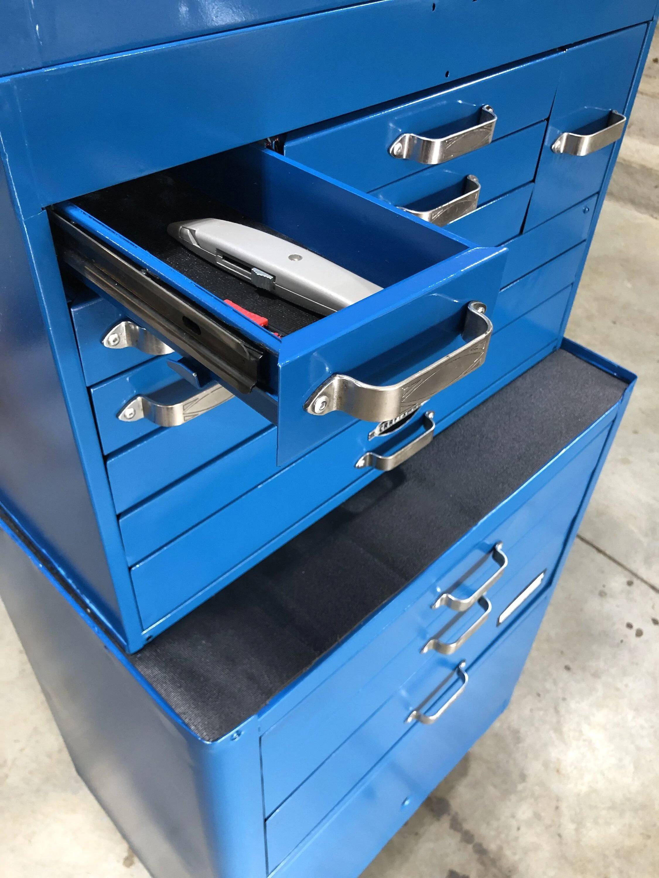 Ford Bronco Toolbox Restoration Project 0A9DAF03-B00E-4F5C-BCD1-4B537D686B8E