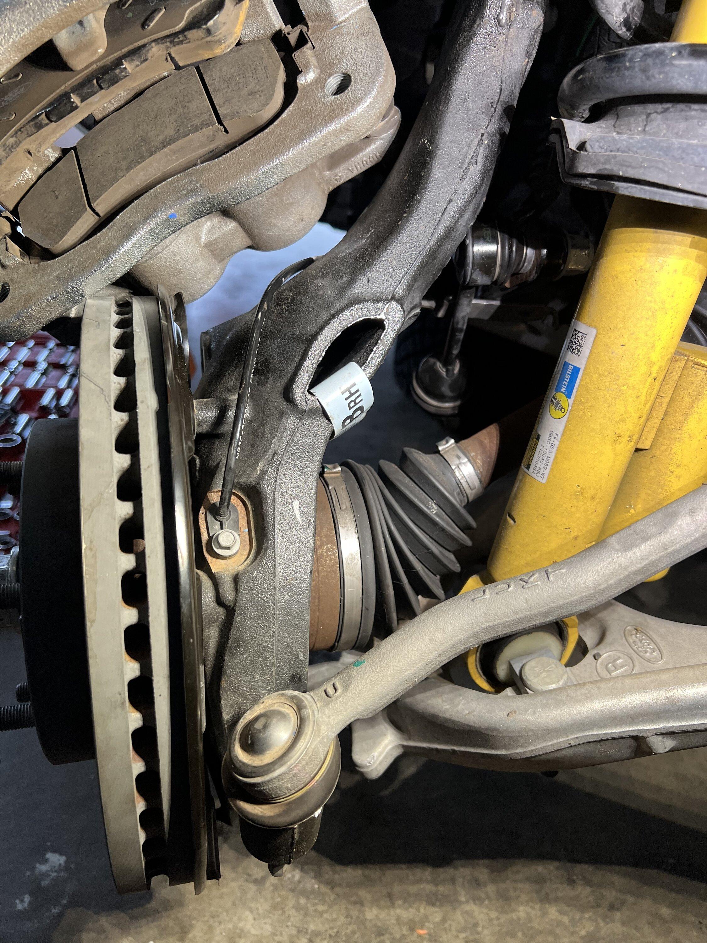 Ford Bronco Bilstein 6112 installation Comparison to SAS and ARB OME springs 52D2C3D3-5CB0-4588-8DDE-0A9D17BE8330