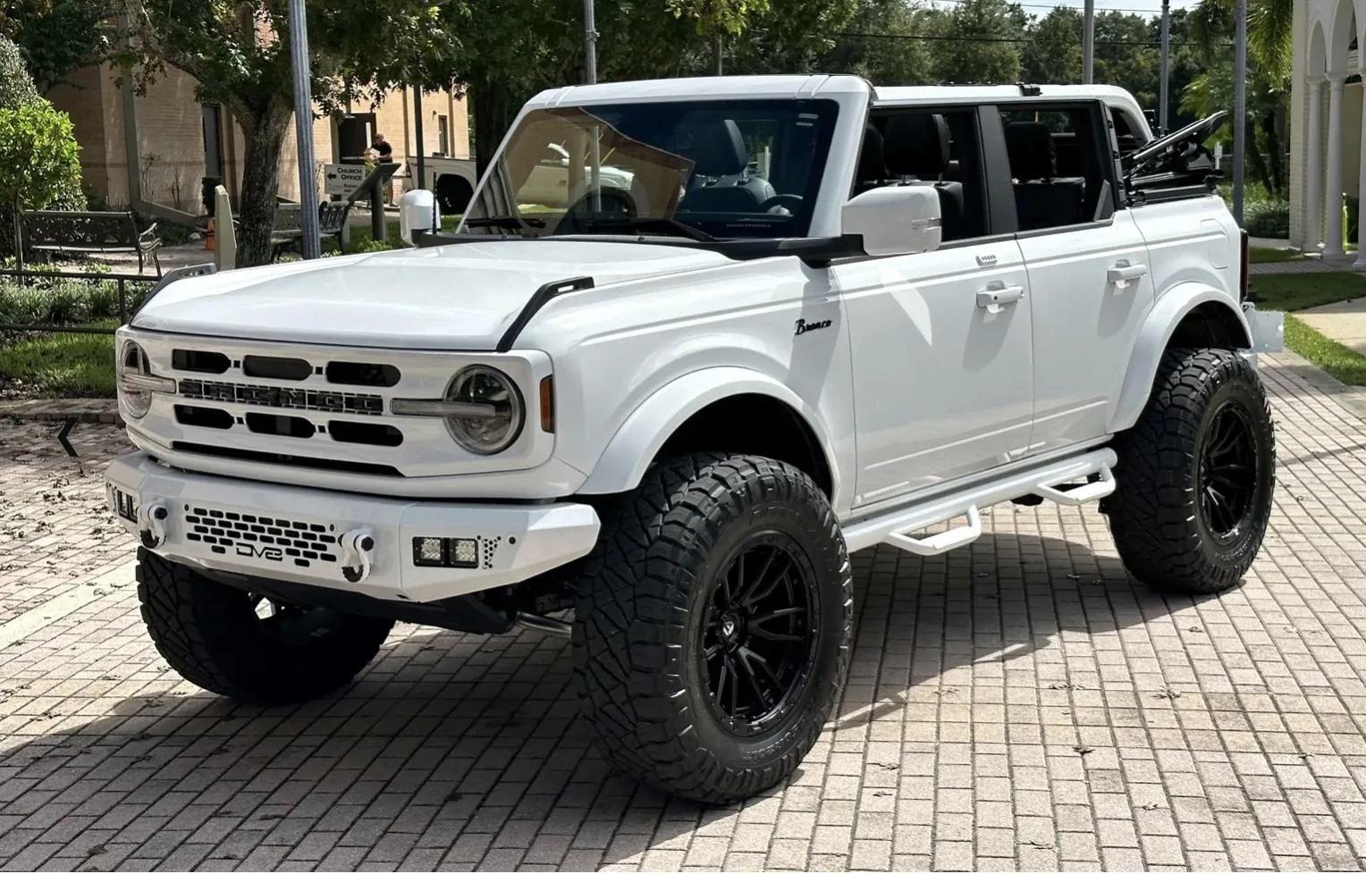 Ford Bronco Who's getting Oxford White? A337F1DB-643E-4079-9598-35A00240D8DC