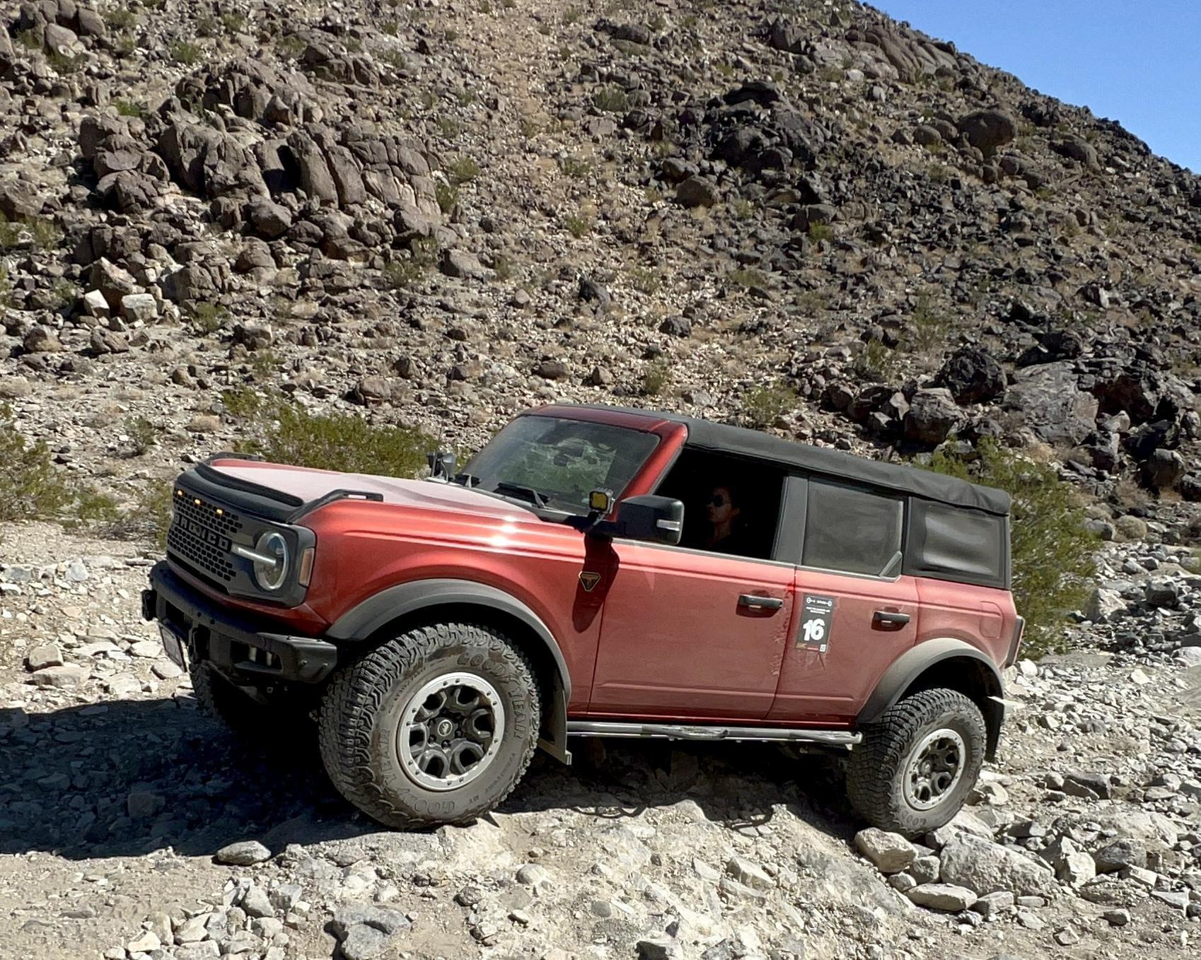 Ford Bronco Johnson Valley / Bronco Knoll Off-Roading With 25+ Broncos IMG_4125