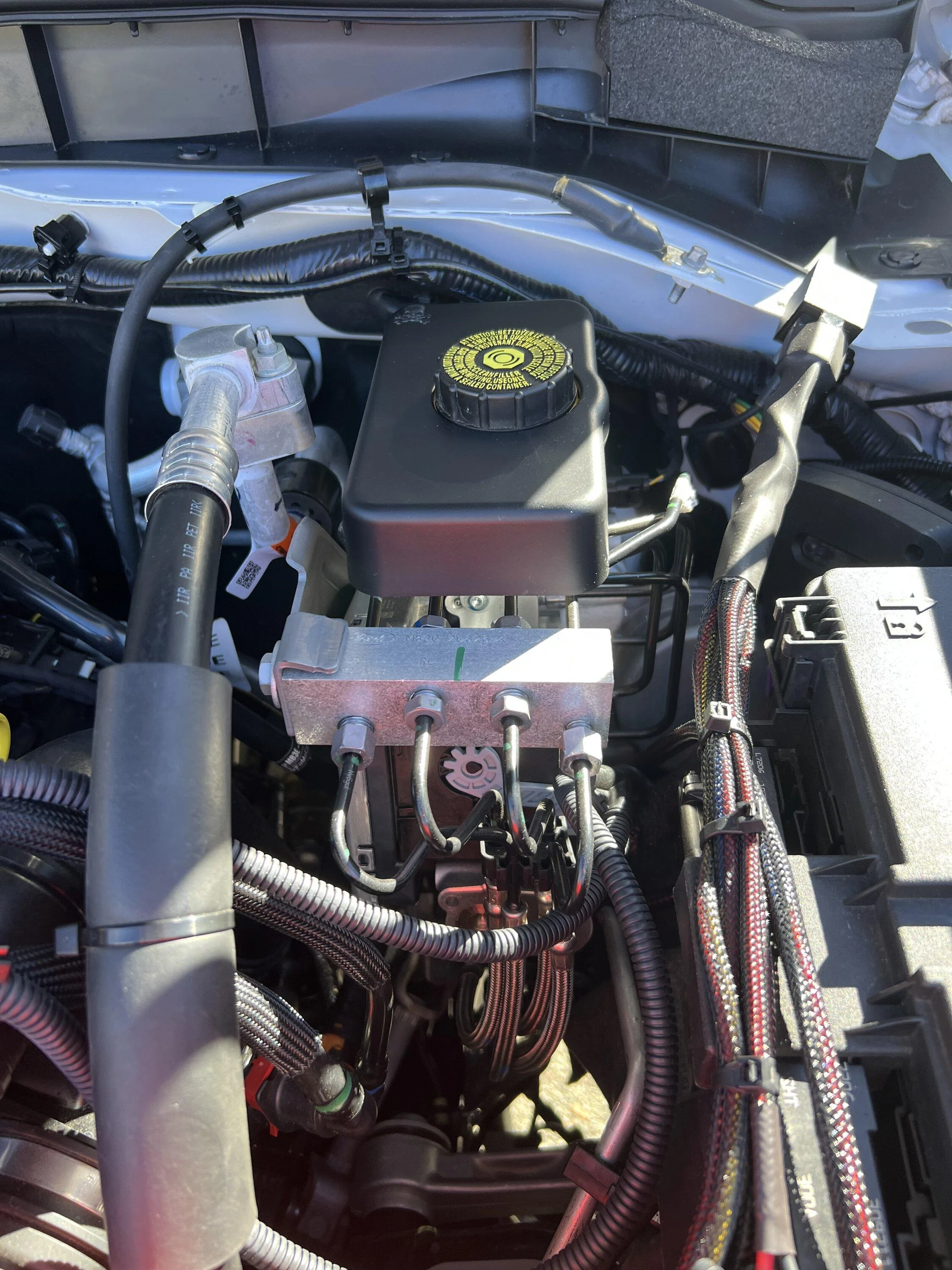 Ford Bronco What did you do TO / WITH your Bronco today? 👨🏻‍🔧🧰🚿🛠 engine-2-jpg