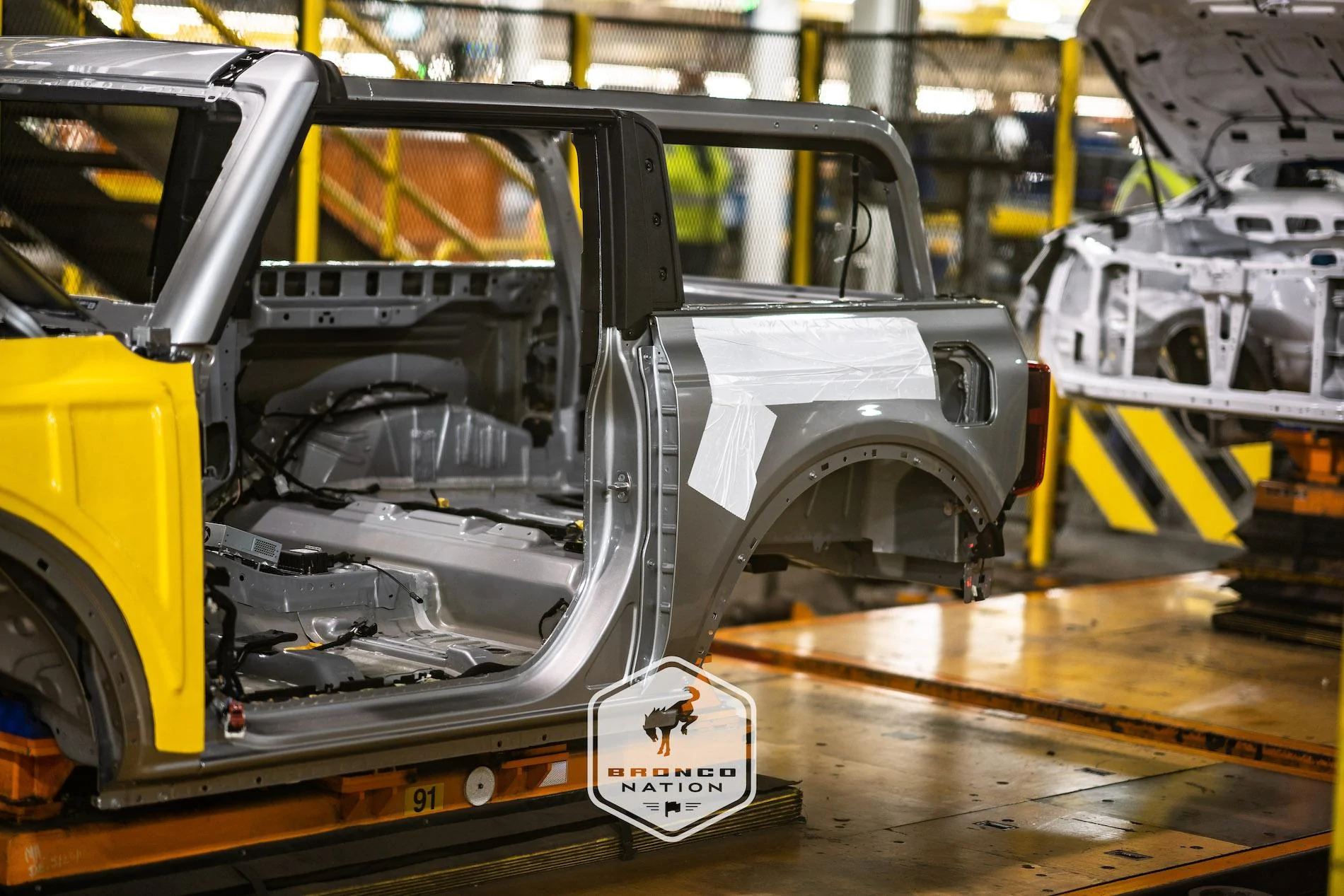 2021 Bronco assembly line plant 28.jpg