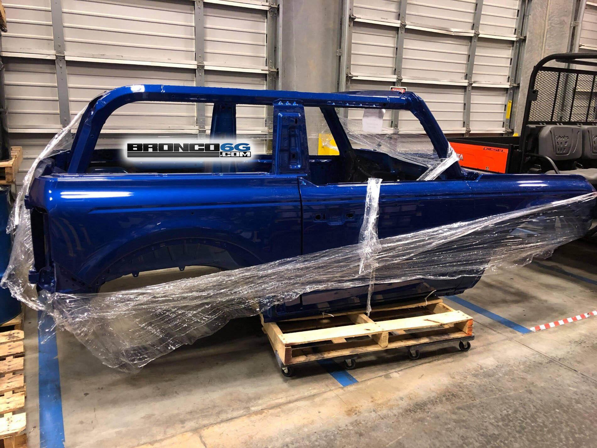 2021 Lightning Blue Bronco body.jpeg