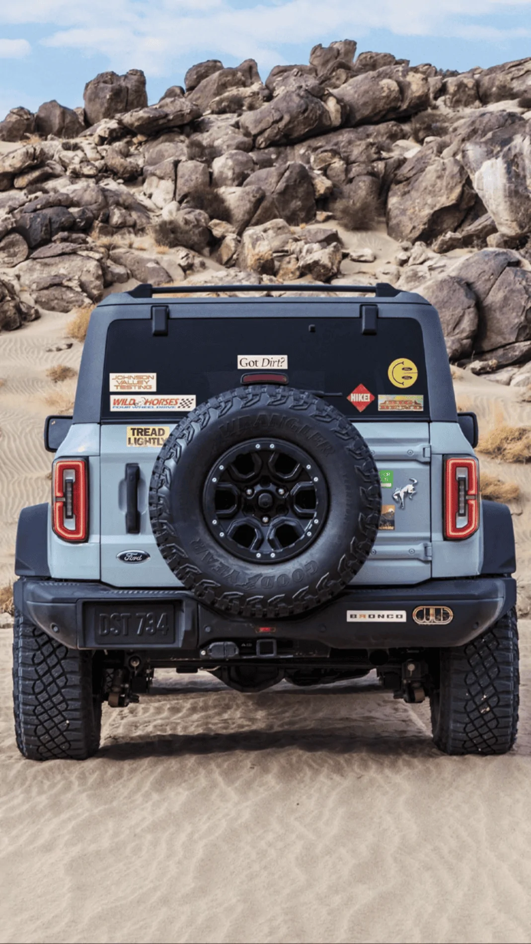 Ford Bronco Bronco Sasquatch Rear Rendered in Production And Other Colors B06A814F-5A99-4BC1-9235-16801ADE3DB8