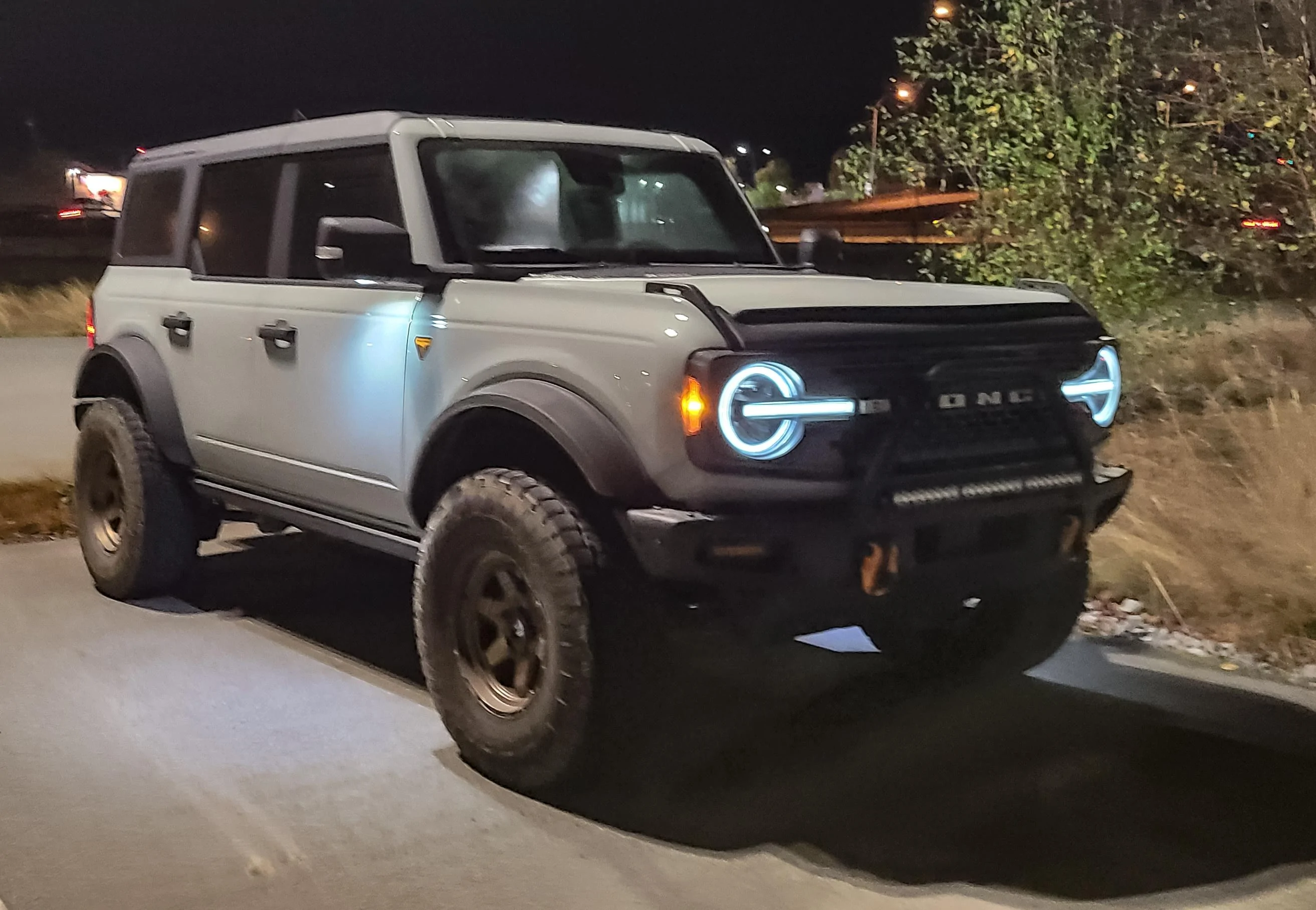 Ford Bronco Bilstein 6112 installation Comparison to SAS and ARB OME springs PSX_20221101_060002