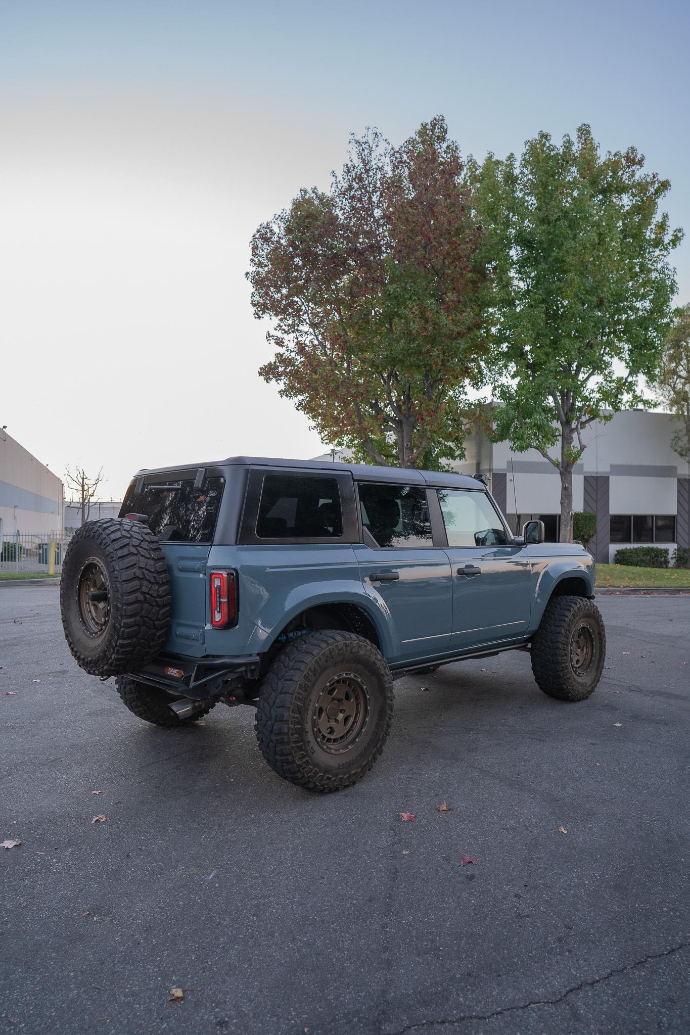 Ford Bronco ADV Production Modular Hardtop! _DSC3026