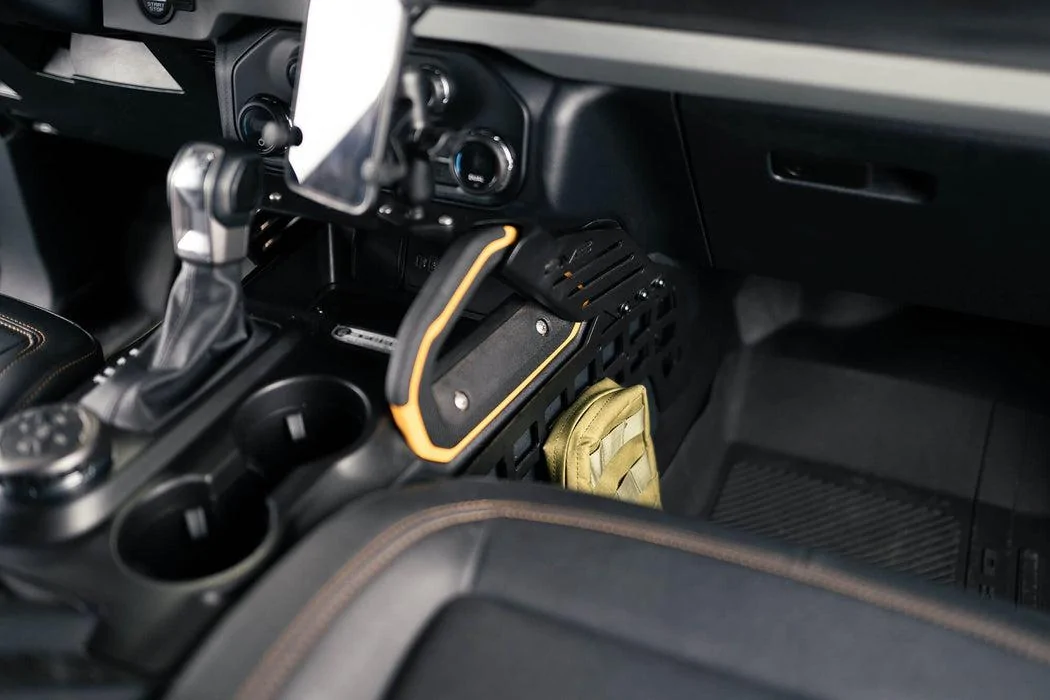 Ford Bronco DV8 Offroad | Center Console Molle Panels & Bridge bronco-center-console-molle-panels_1051x700