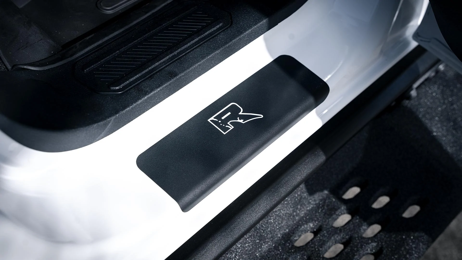 Ford Bronco Raptor Door Sill Guards by Fast Intentions rpt_sg_wht_2