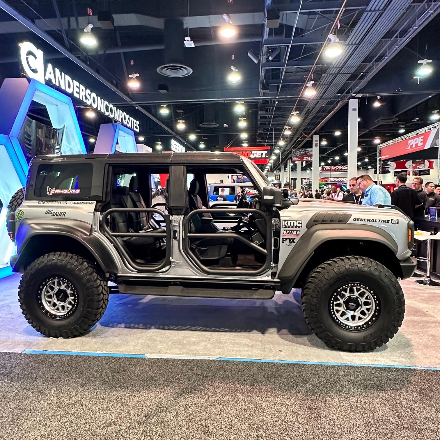 Ford Bronco ICONIC SILVER Bronco RAPTOR Photos Thread IMG_0482