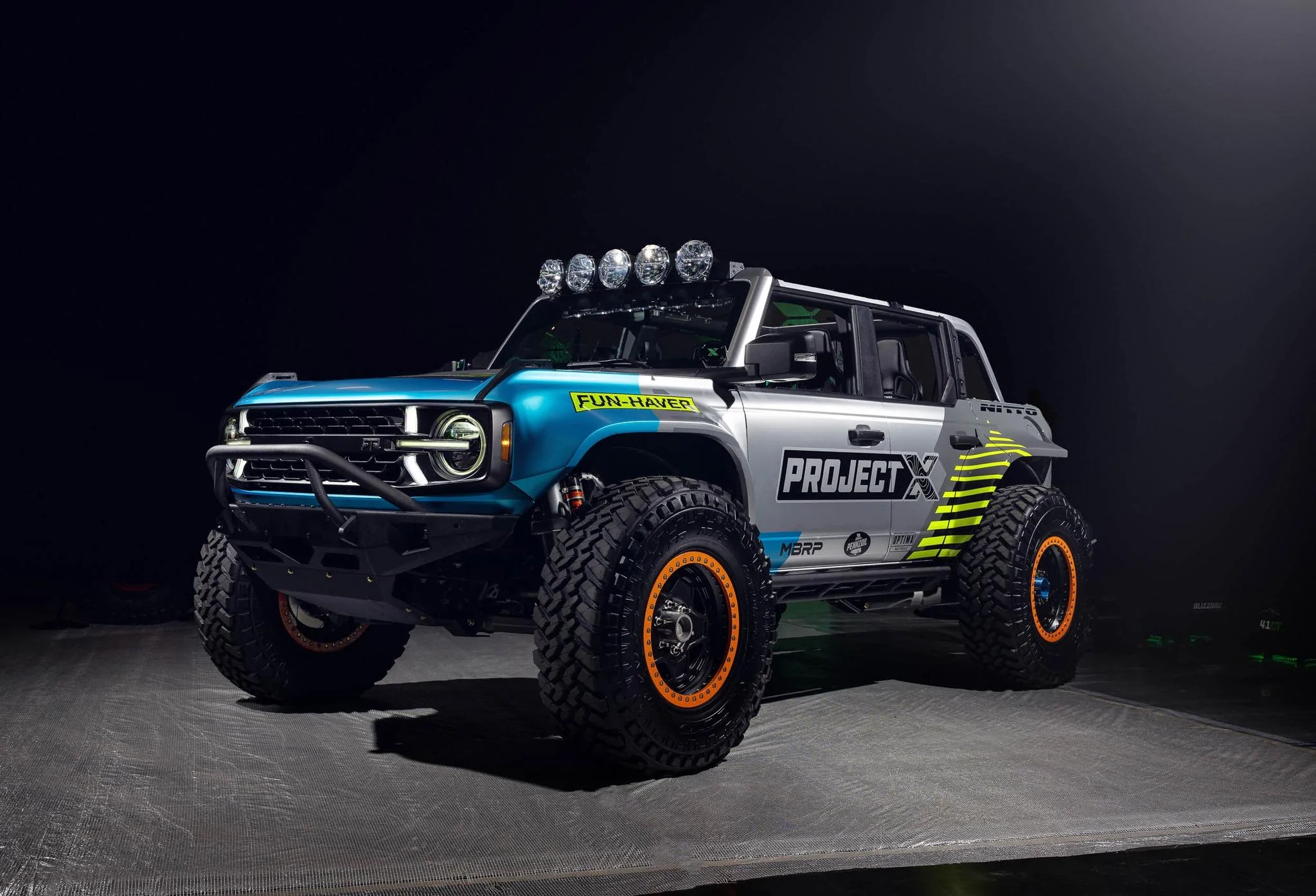 Ford Bronco Bronco Fun-Runner LT _nc_ohc=IXlJgz5f8lMAX-u4Ny0&_nc_ht=scontent-sea1-1