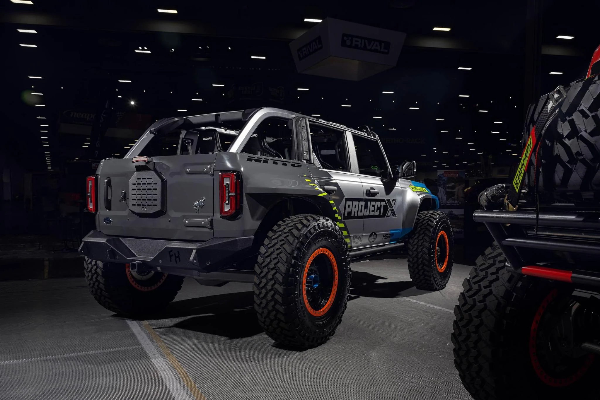 Ford Bronco Bronco Fun-Runner LT _nc_ohc=JdxNtD11AJIAX-usdBi&_nc_ht=scontent-sea1-1