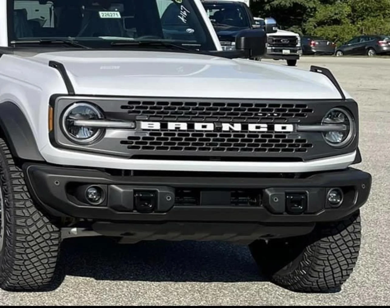 Ford Bronco Lighting experts, need some help. DF30E45A-7291-4913-8E91-FA6E825771C2