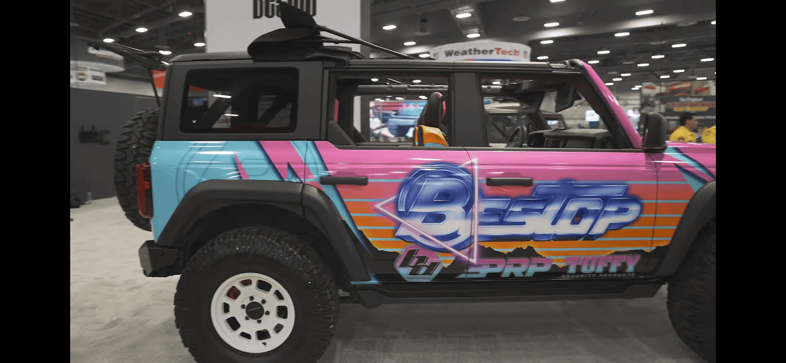 Ford Bronco New double sunrider top spotted in development! 67B9B203-81AC-424C-A31F-FB74B43D59D0