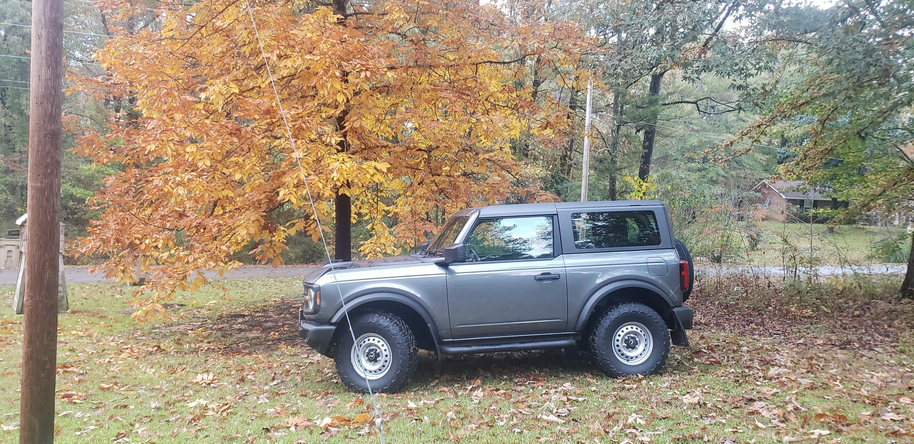 Ford Bronco Getting my windows tinted next 20221030_174936