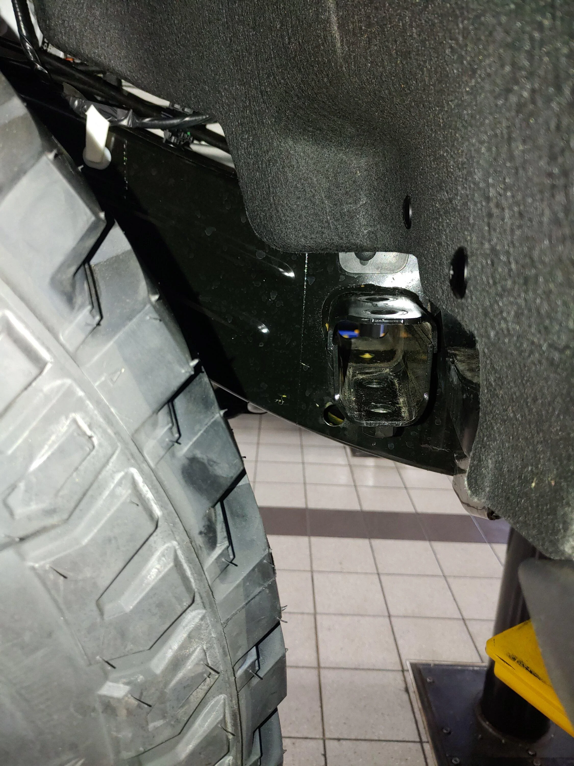 Ford Bronco Low CG, max articulation, and biggest tire size without interference? 20221013_101103