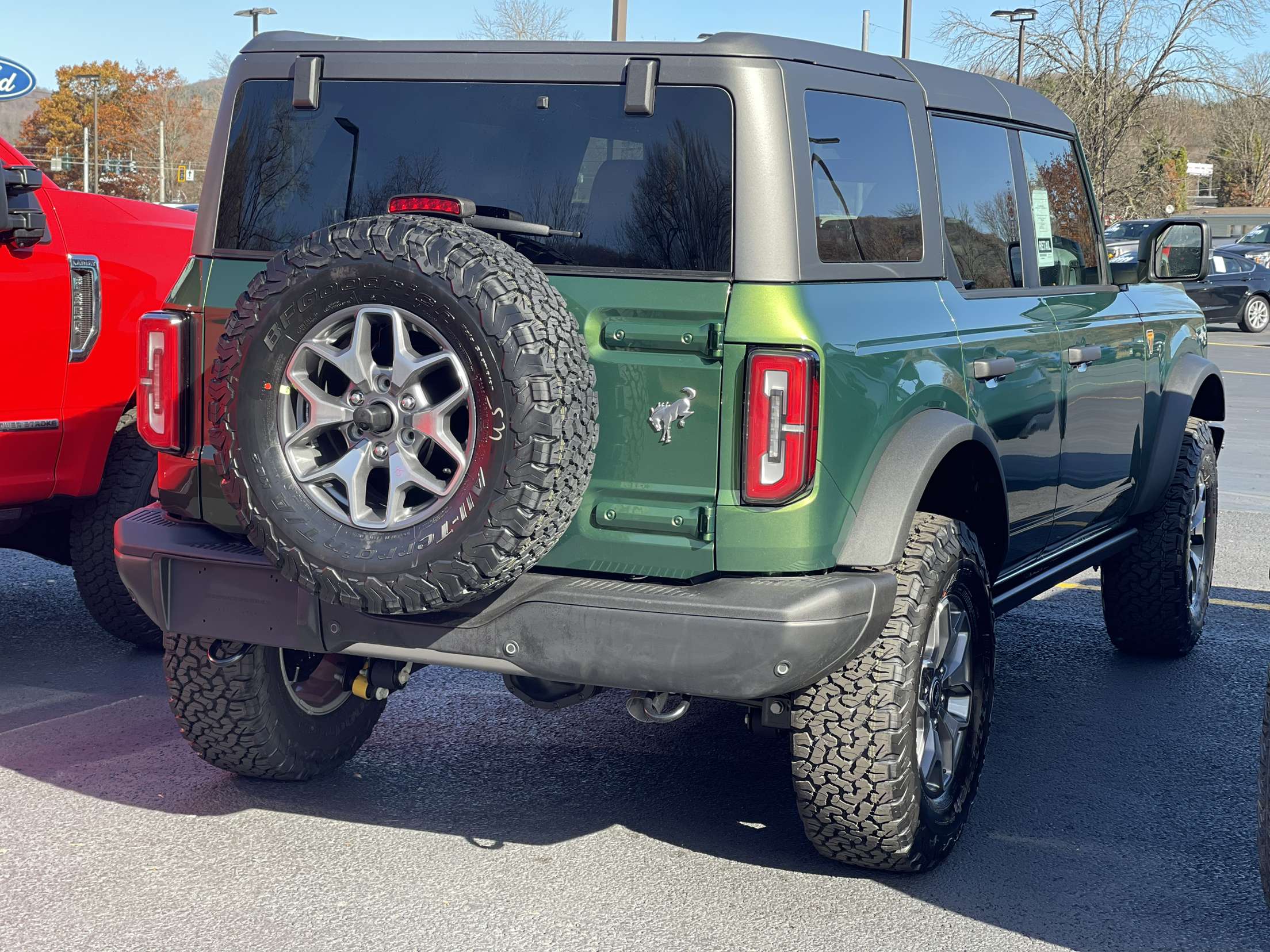 Ford Bronco build week 10/24 Snapchat-1490510434