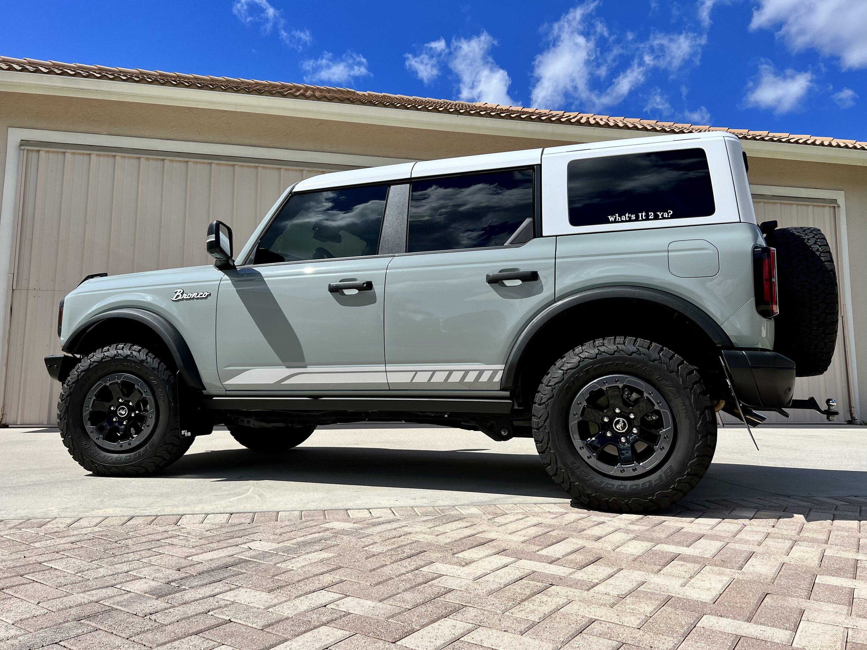 Ford Bronco Mud Flaps -- install all 4 or just the fronts? 5471ECDF-D16E-4D47-8426-C9EF80493862