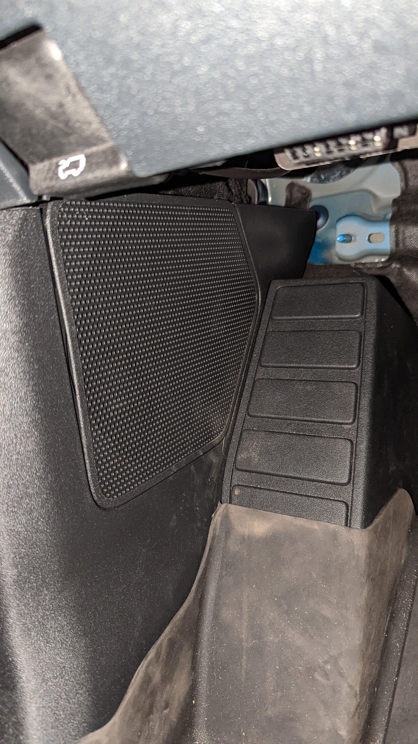Ford Bronco Better Kick panel adapters than metra? PXL_20221104_170502578