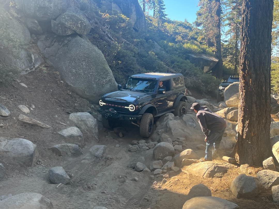 Ford Bronco Group of Broncos on Rubicon Trail Loon Lake to Little Sluice thumbnail (3)