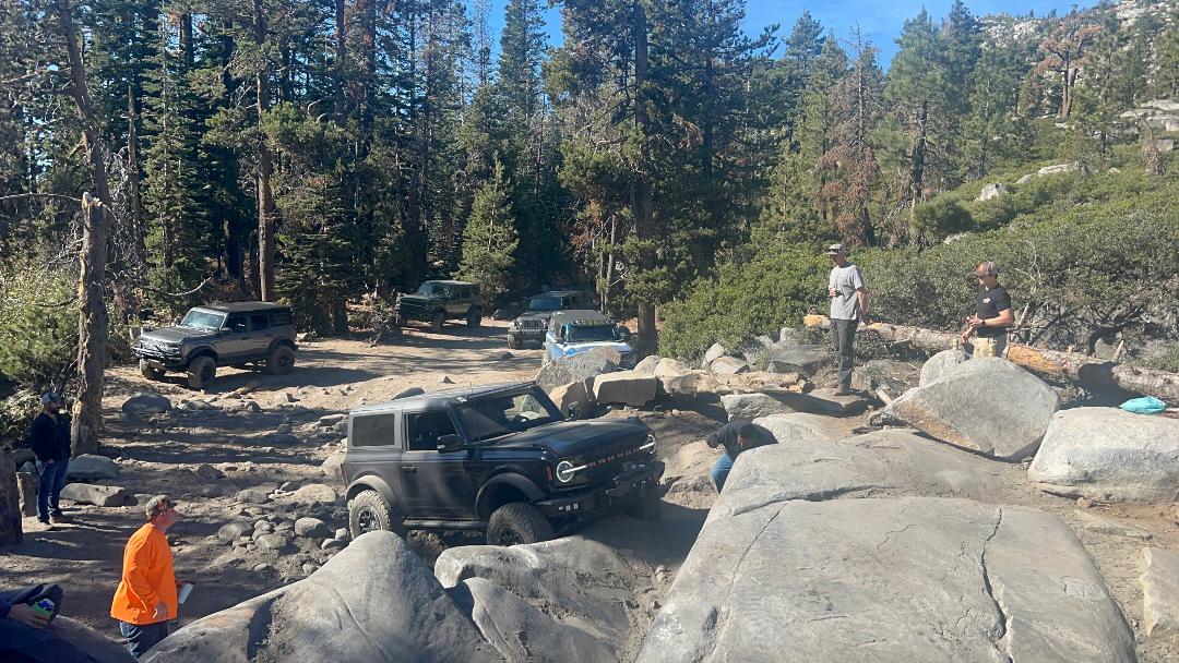 Ford Bronco Group of Broncos on Rubicon Trail Loon Lake to Little Sluice thumbnail (14)