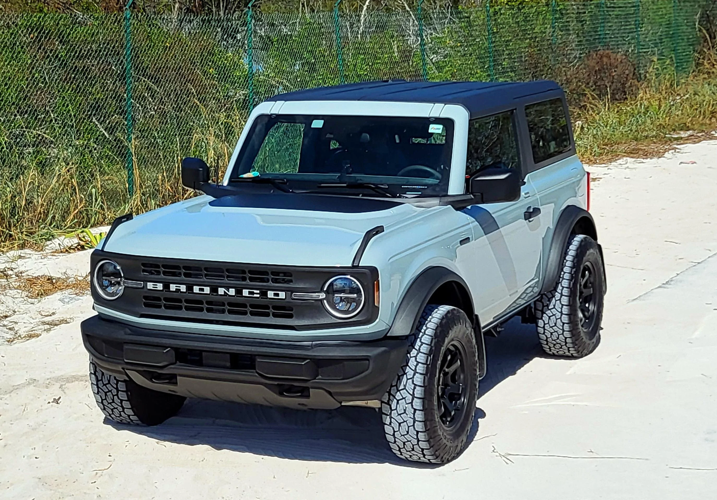 Ford Bronco CACTUS GRAY Bronco Club 20221026_140927